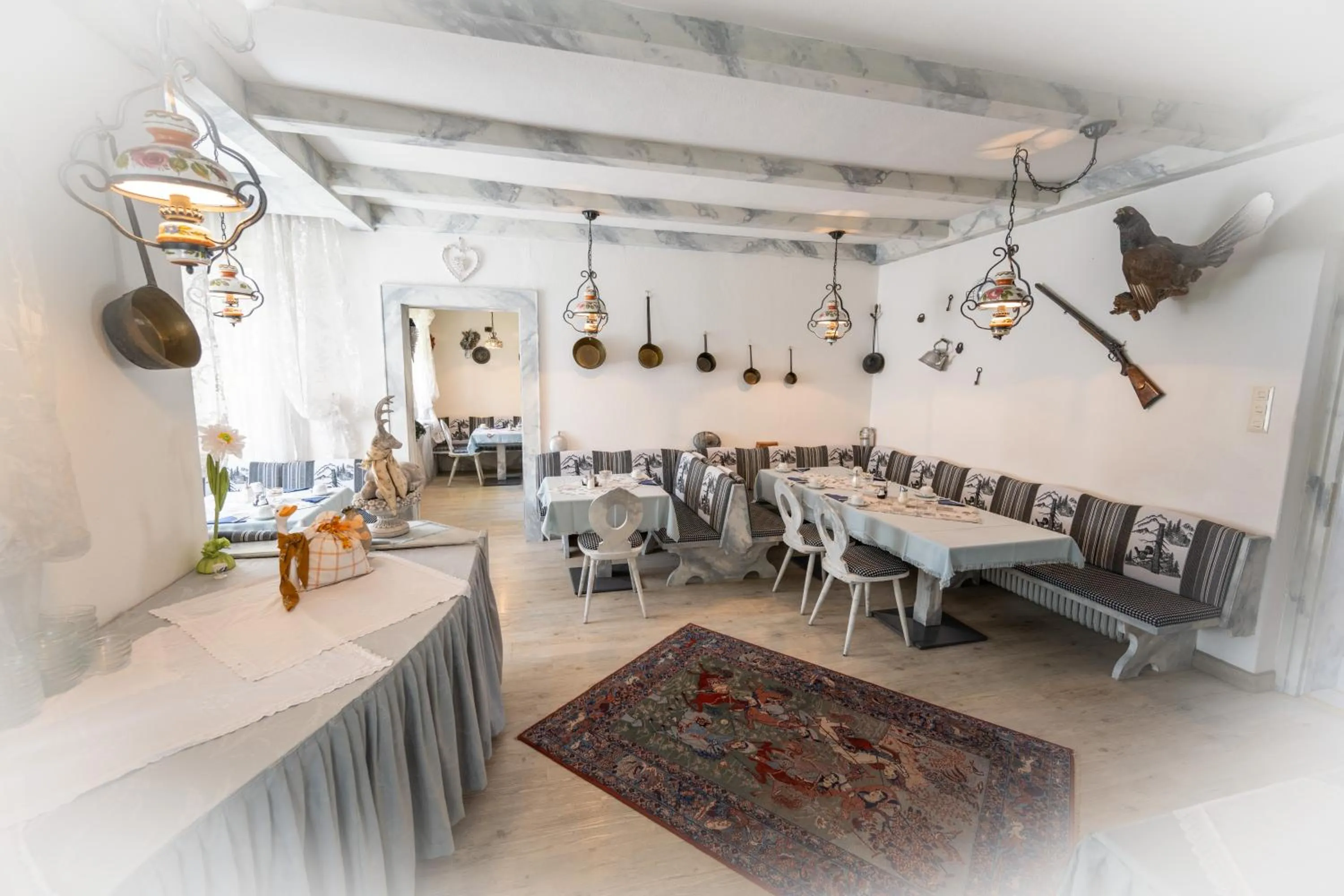 Breakfast in Hotel Garni Hubertus-Nostalgie & Charme