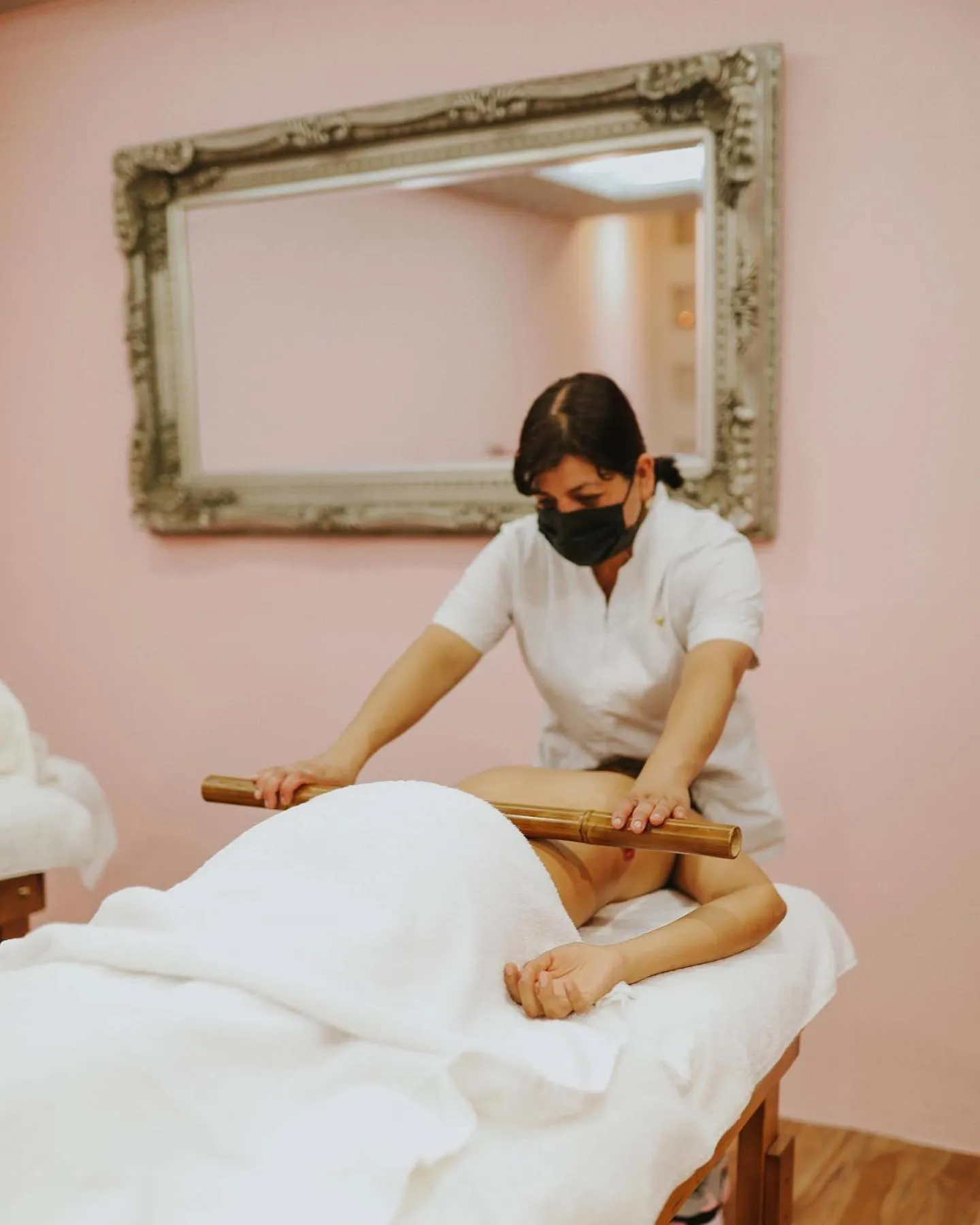 Spa and wellness centre/facilities in Casa Rosa Hotel & Spa