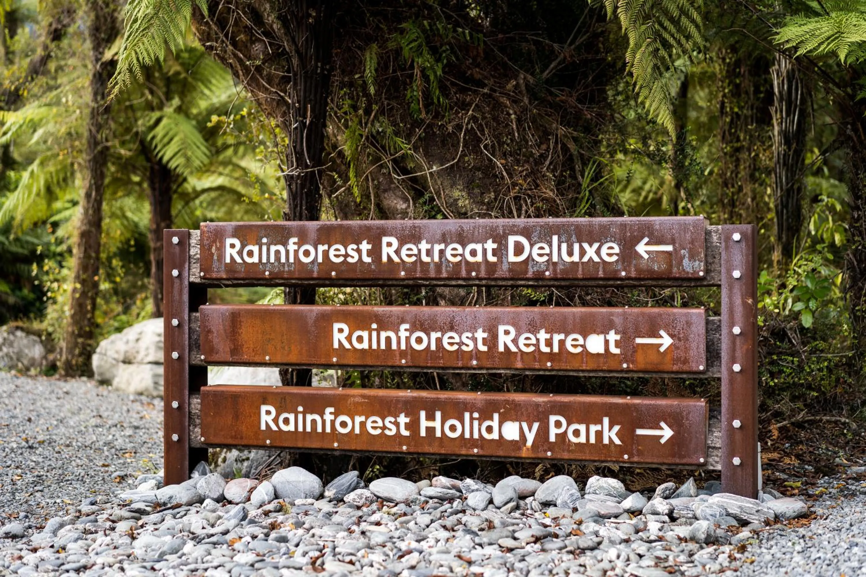 Property logo or sign in Rainforest Deluxe