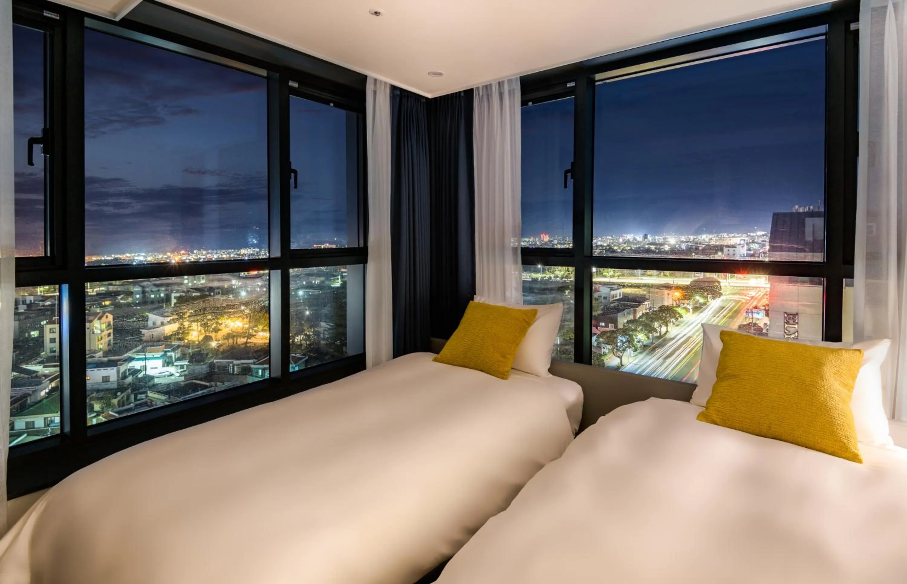 Bed in Ventimo Hotel & Residence Jeju