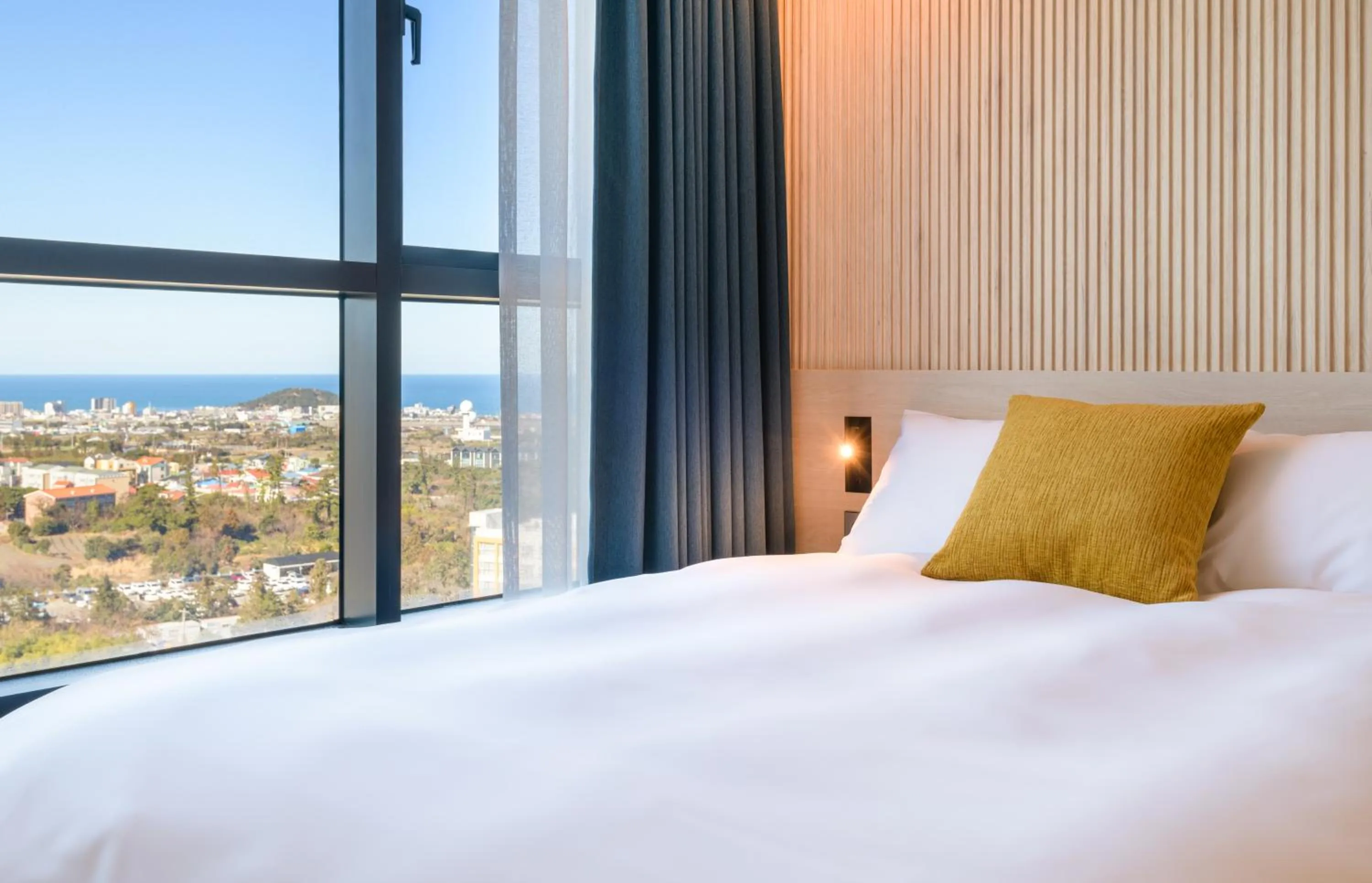 Bed in Ventimo Hotel & Residence Jeju