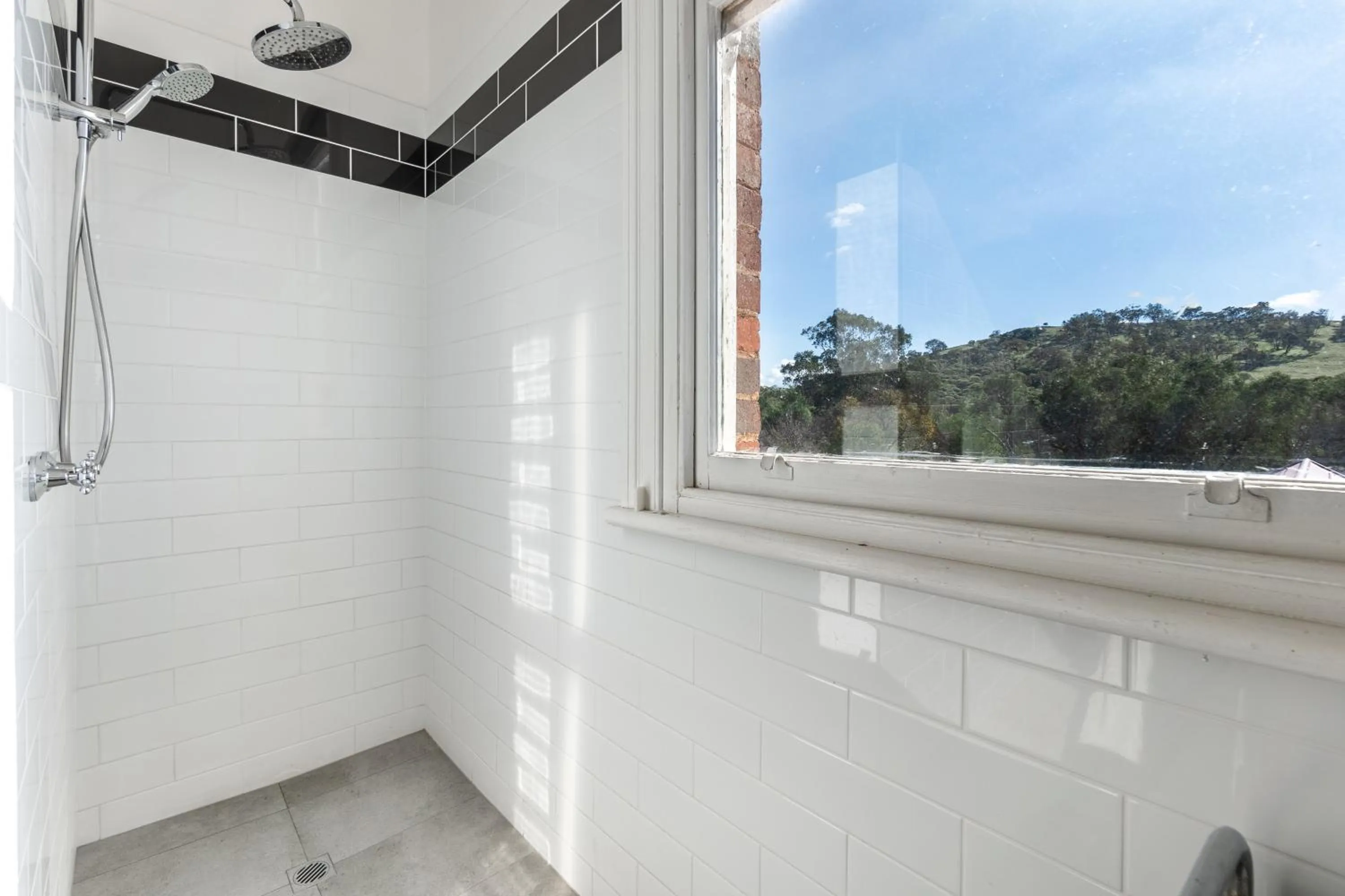 Bathroom in Victoria Hotel Toodyay