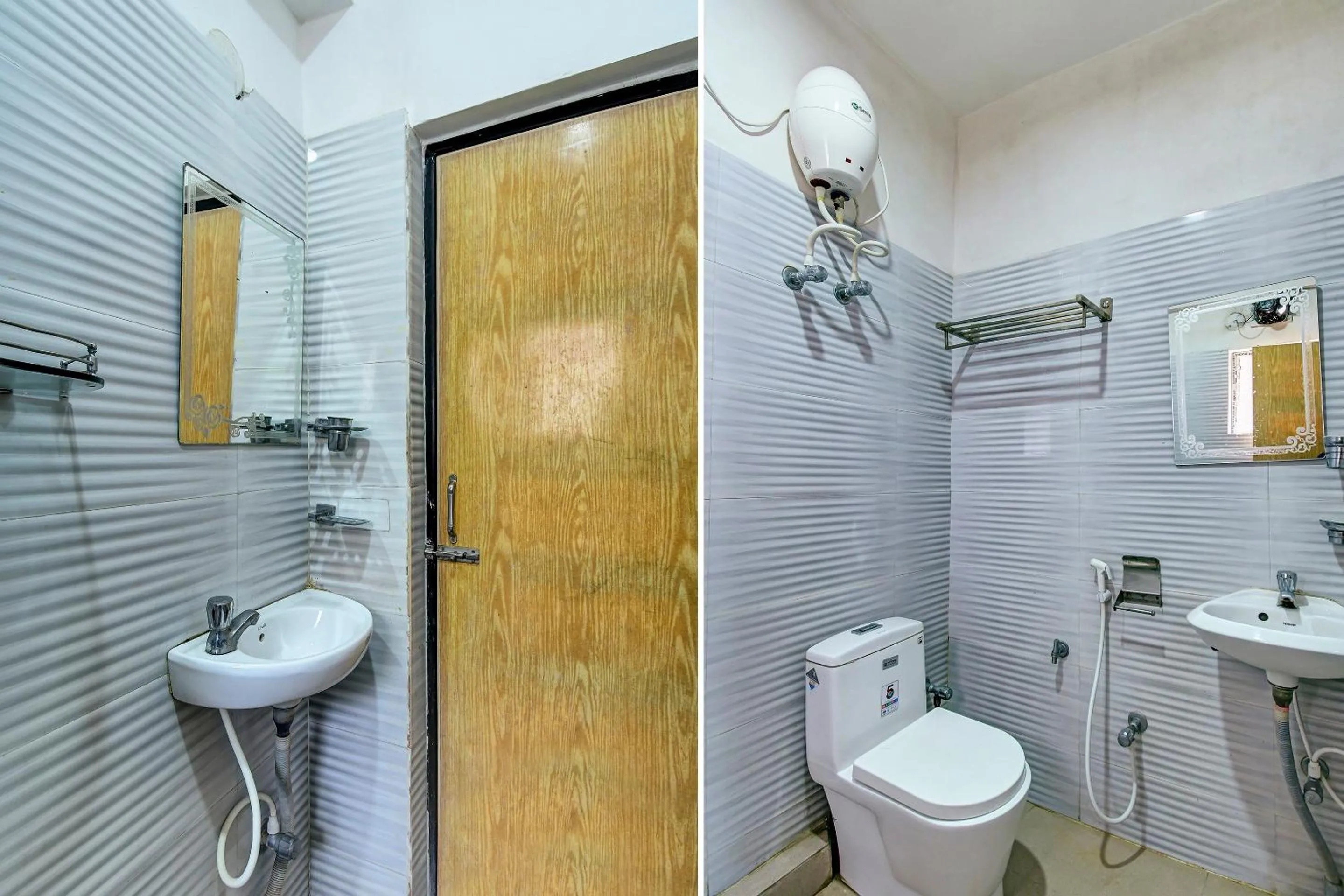 Bathroom in Collection O Paradise Near Chinar Park