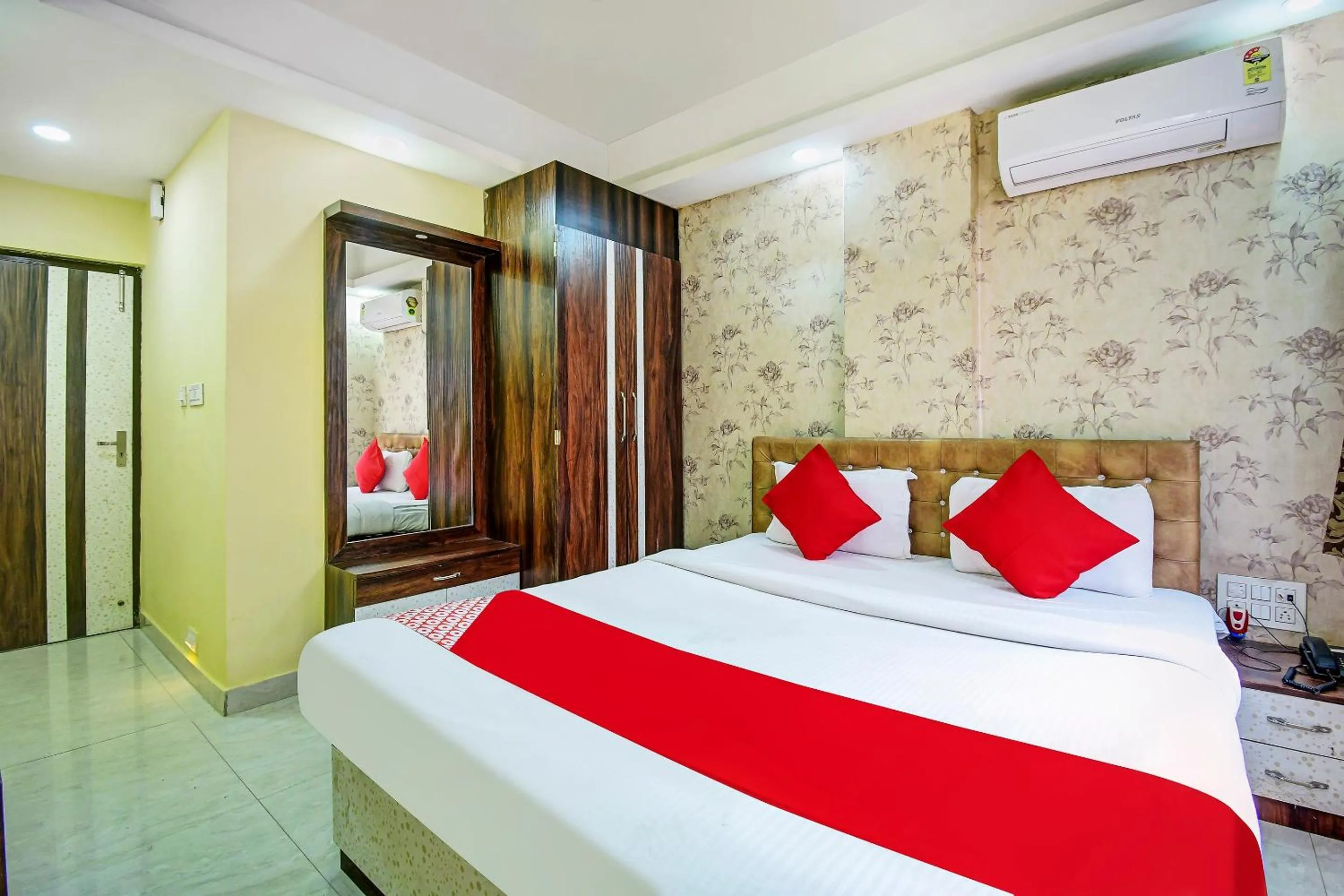 Bedroom in Collection O Paradise Near Chinar Park