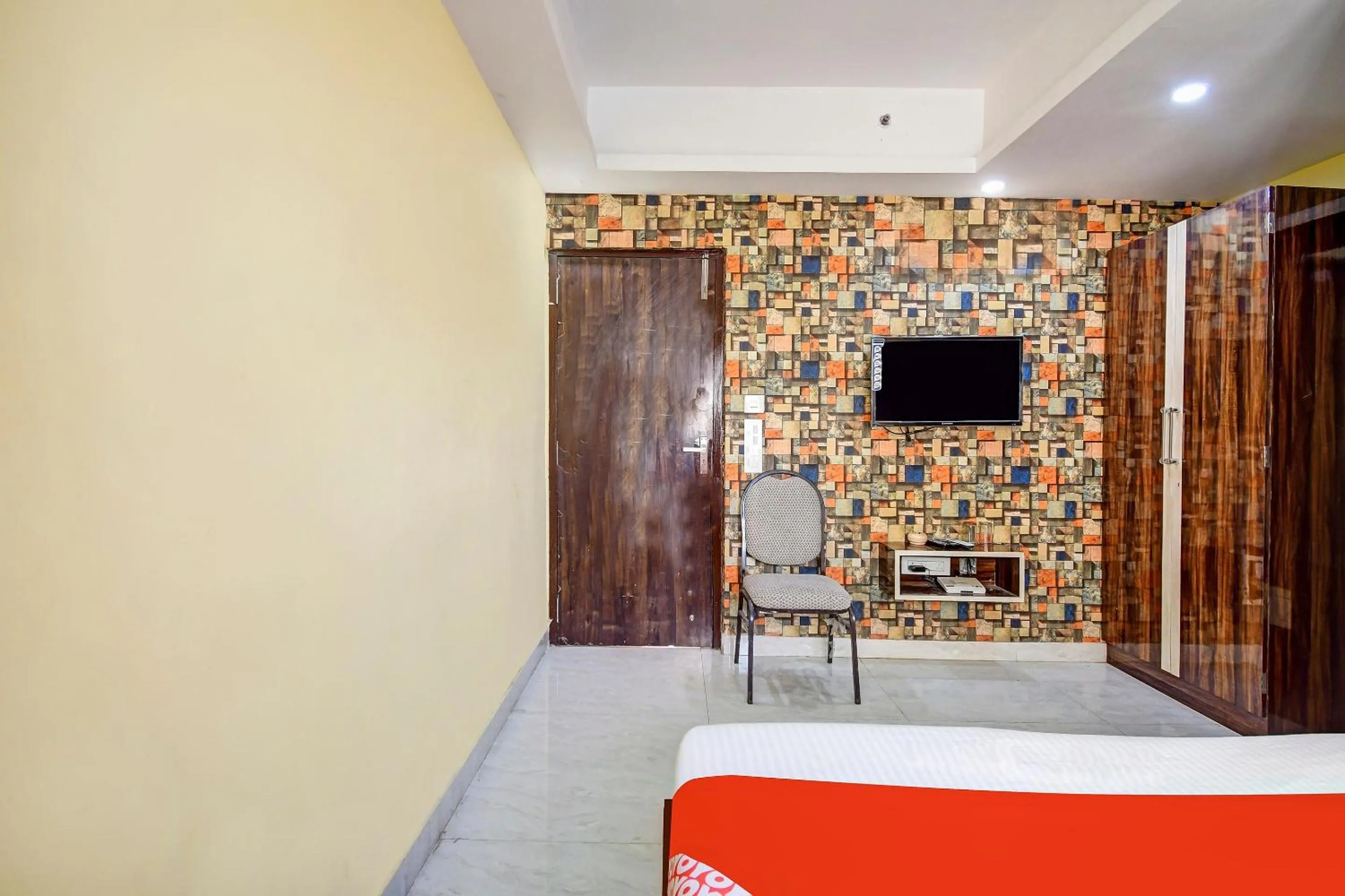 Bedroom in Collection O Paradise Near Chinar Park