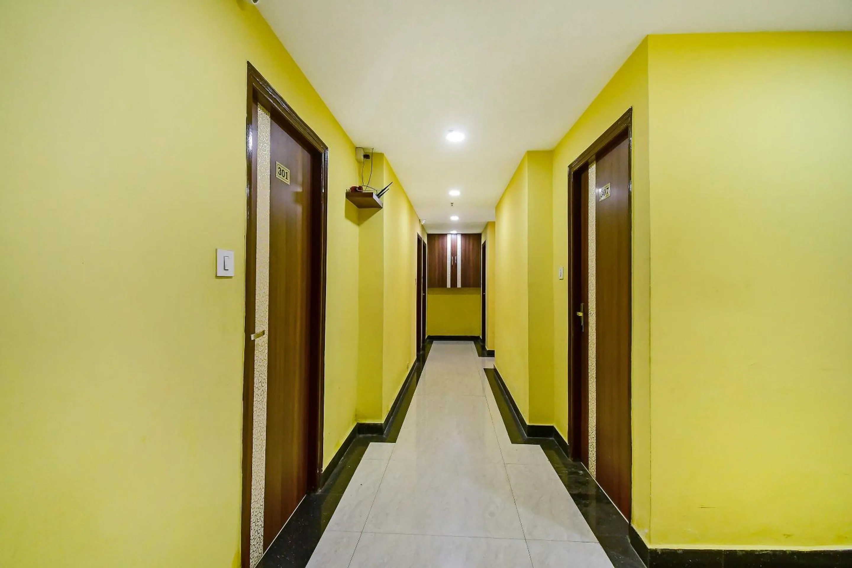 Lobby or reception in Collection O Paradise Near Chinar Park