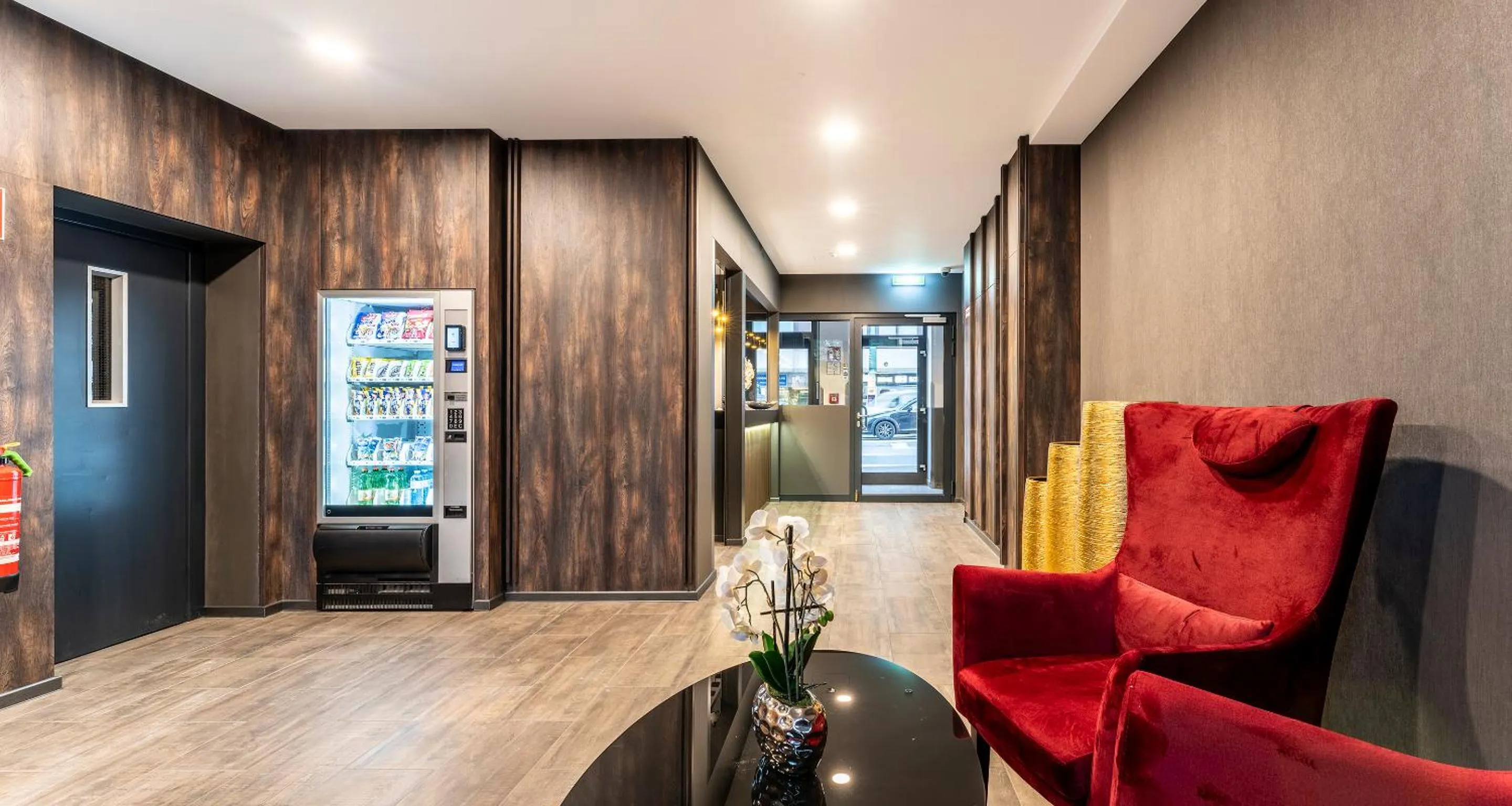 Lobby or reception in PLAZA INN Salzburg City