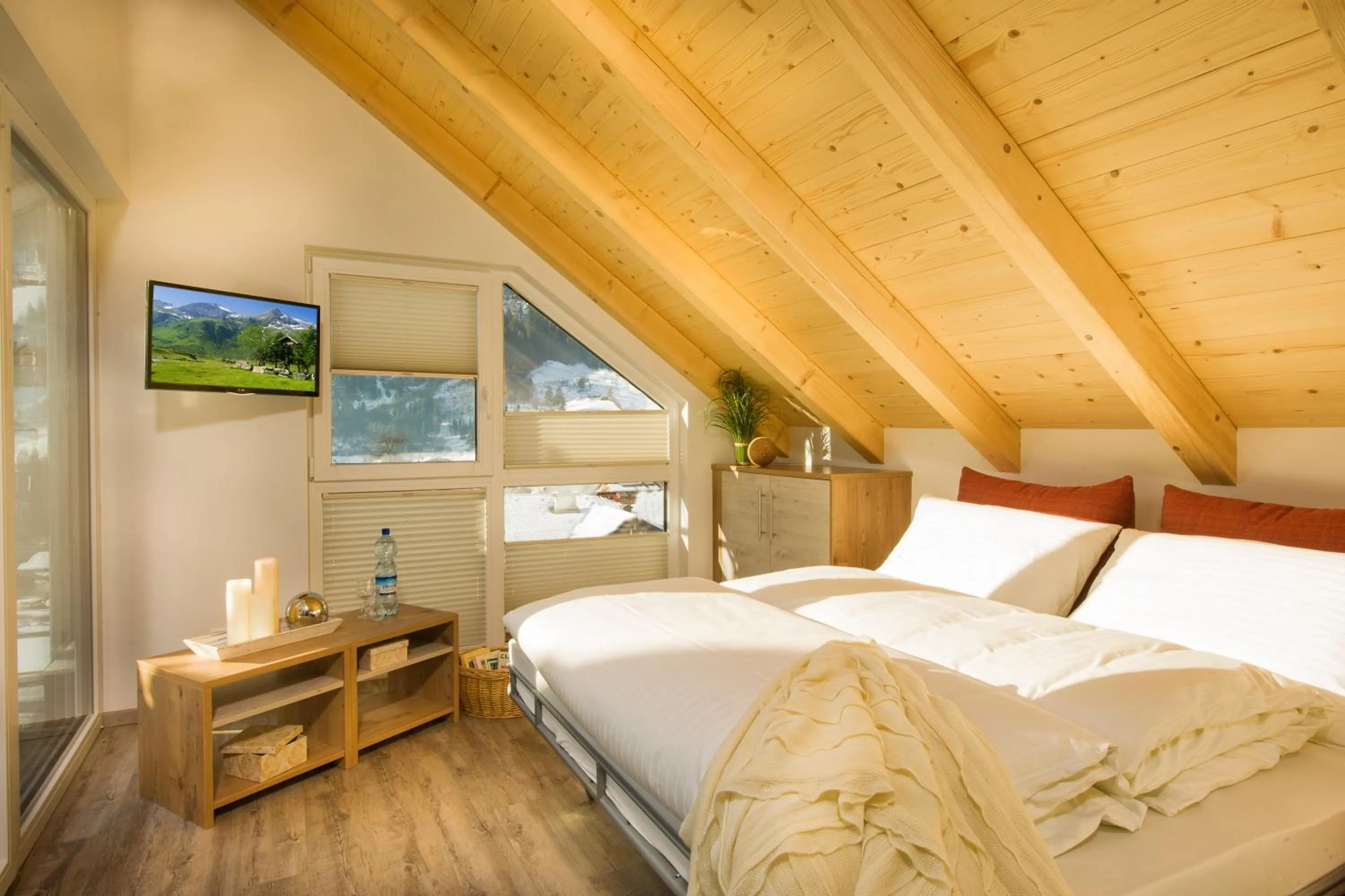Living room, Bed in Bergparadies - inklusive Eintritt in die Alpentherme
