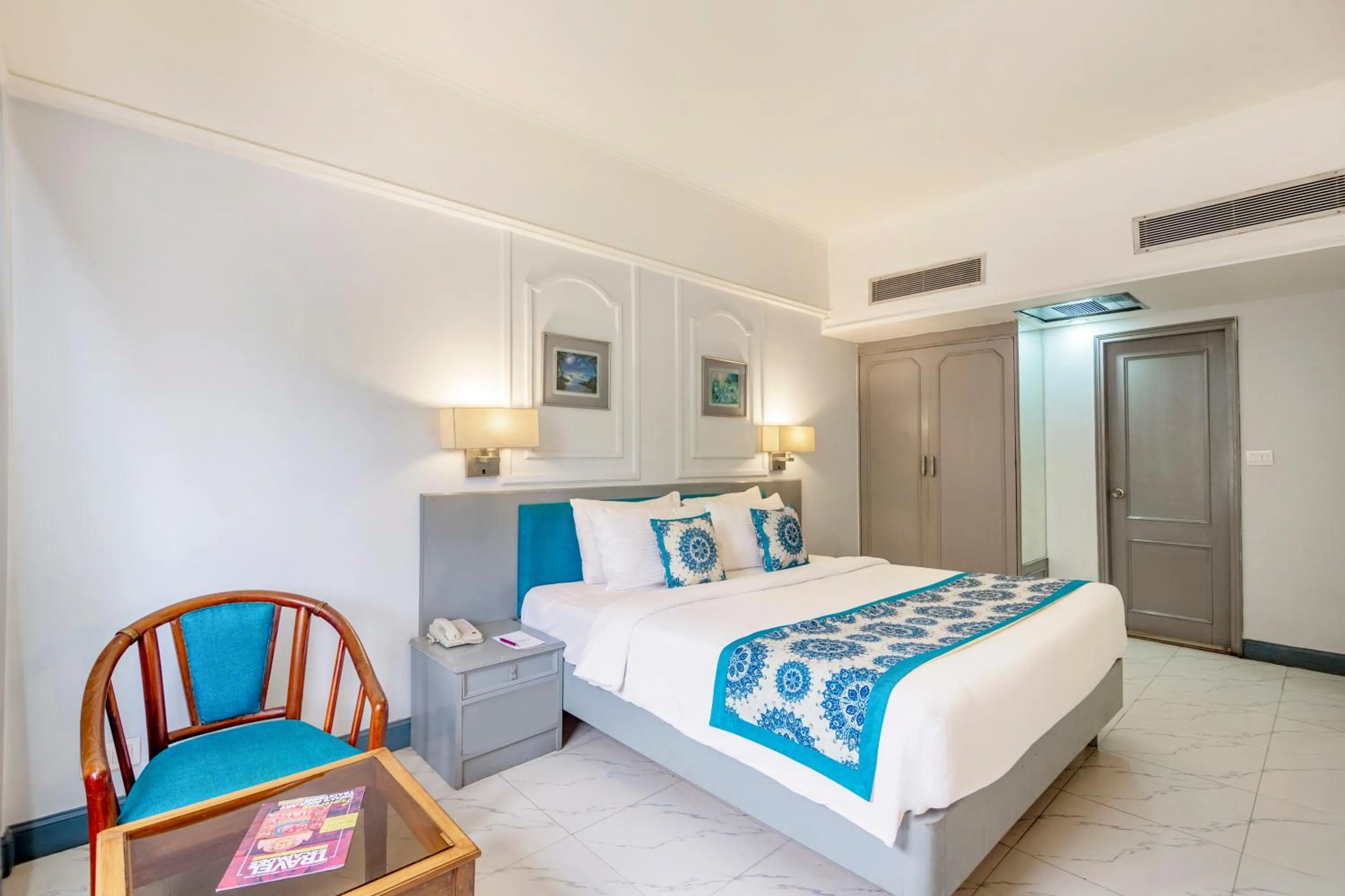 Bedroom, Bed in Morpho Bokaro