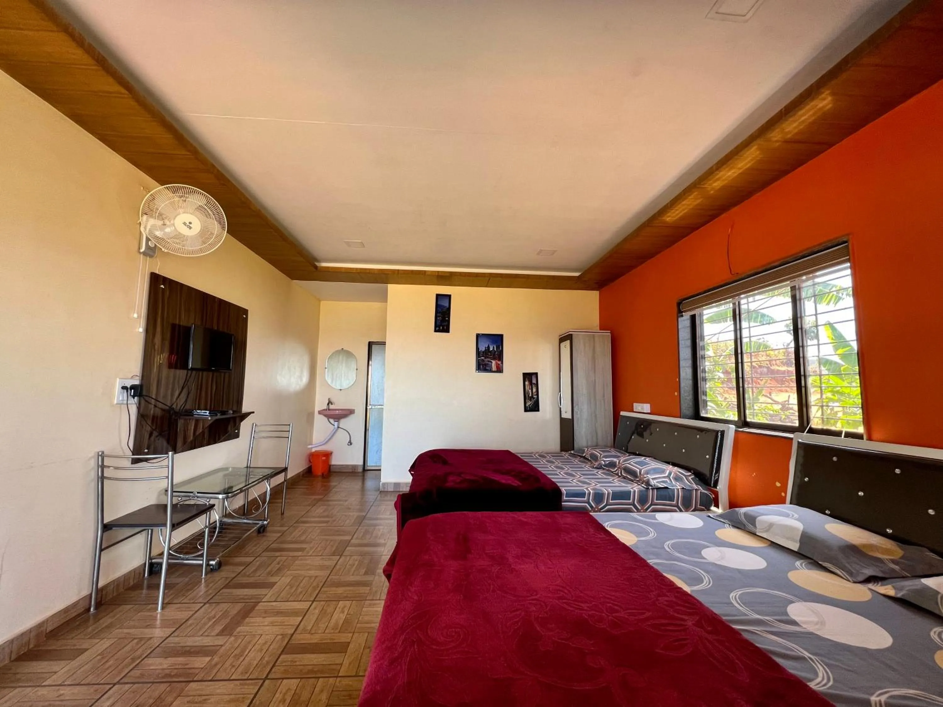 Bedroom, Bed in Heavens Edge Resort