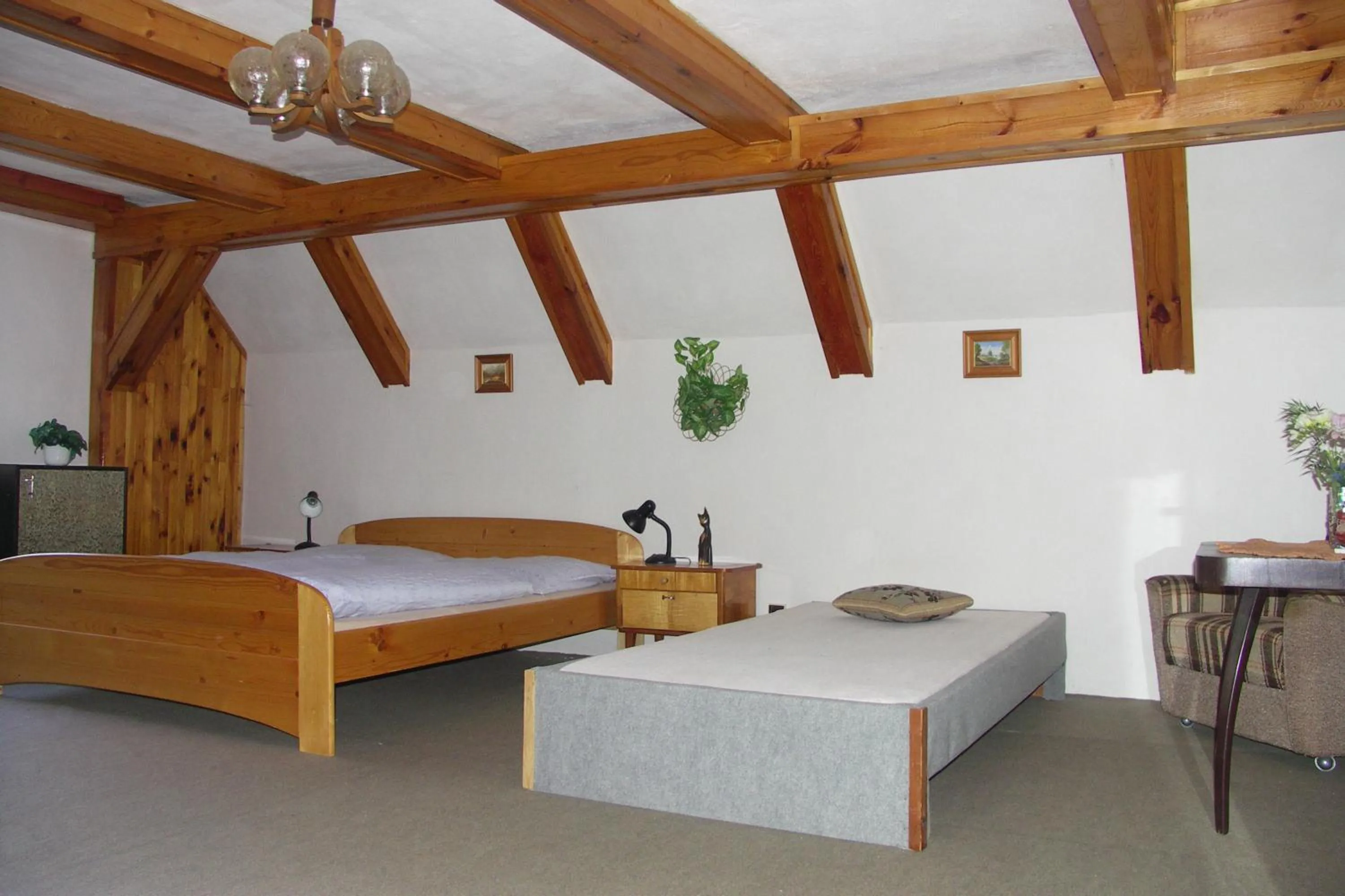 Bed in Edy Dum