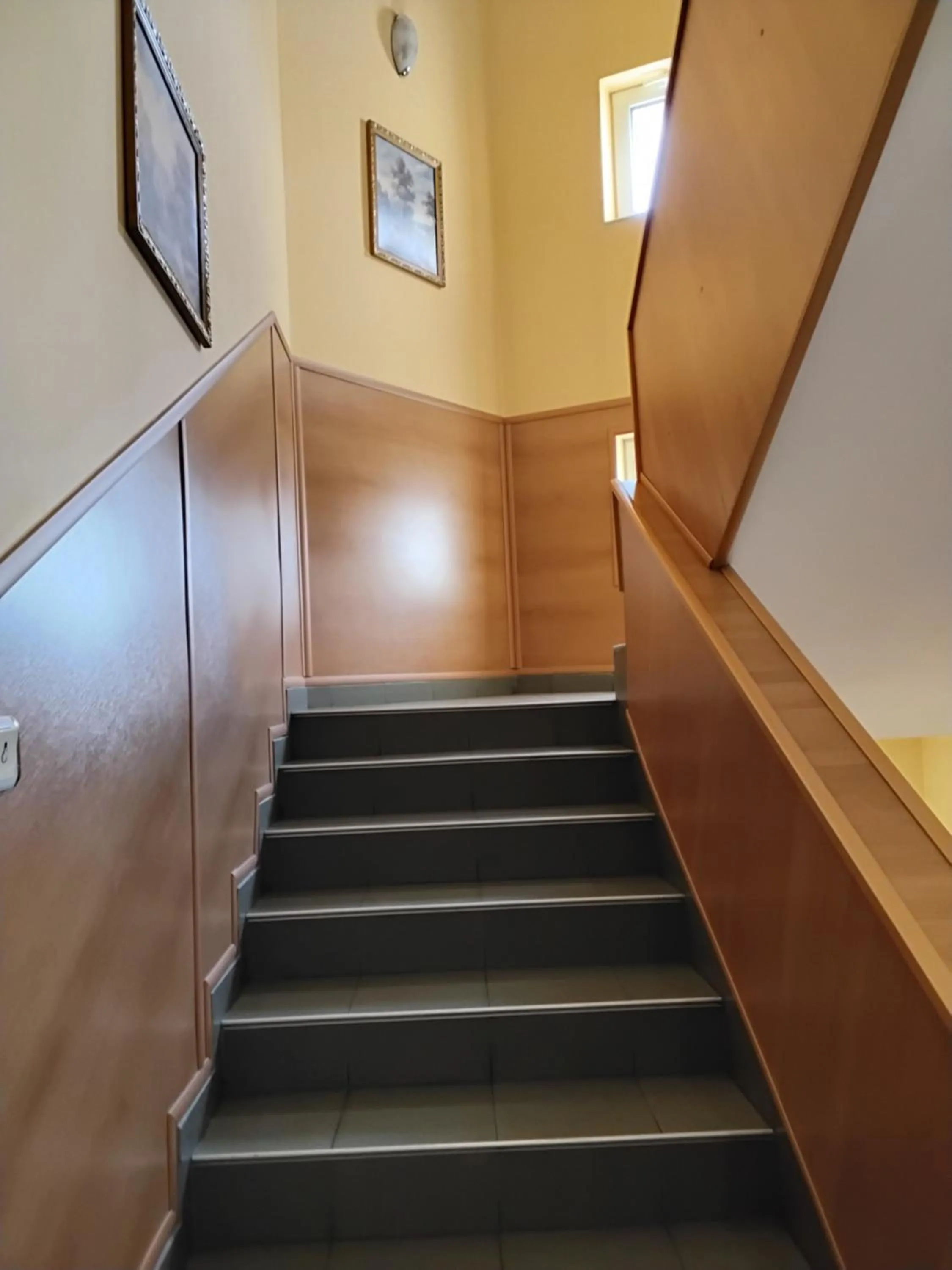 Property building in Hotel Mehdjarel