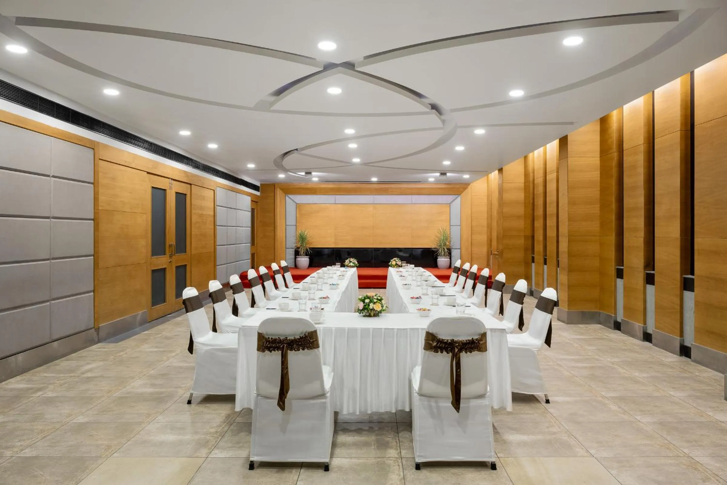 Meeting/conference room in Ginger Kochi MG Road