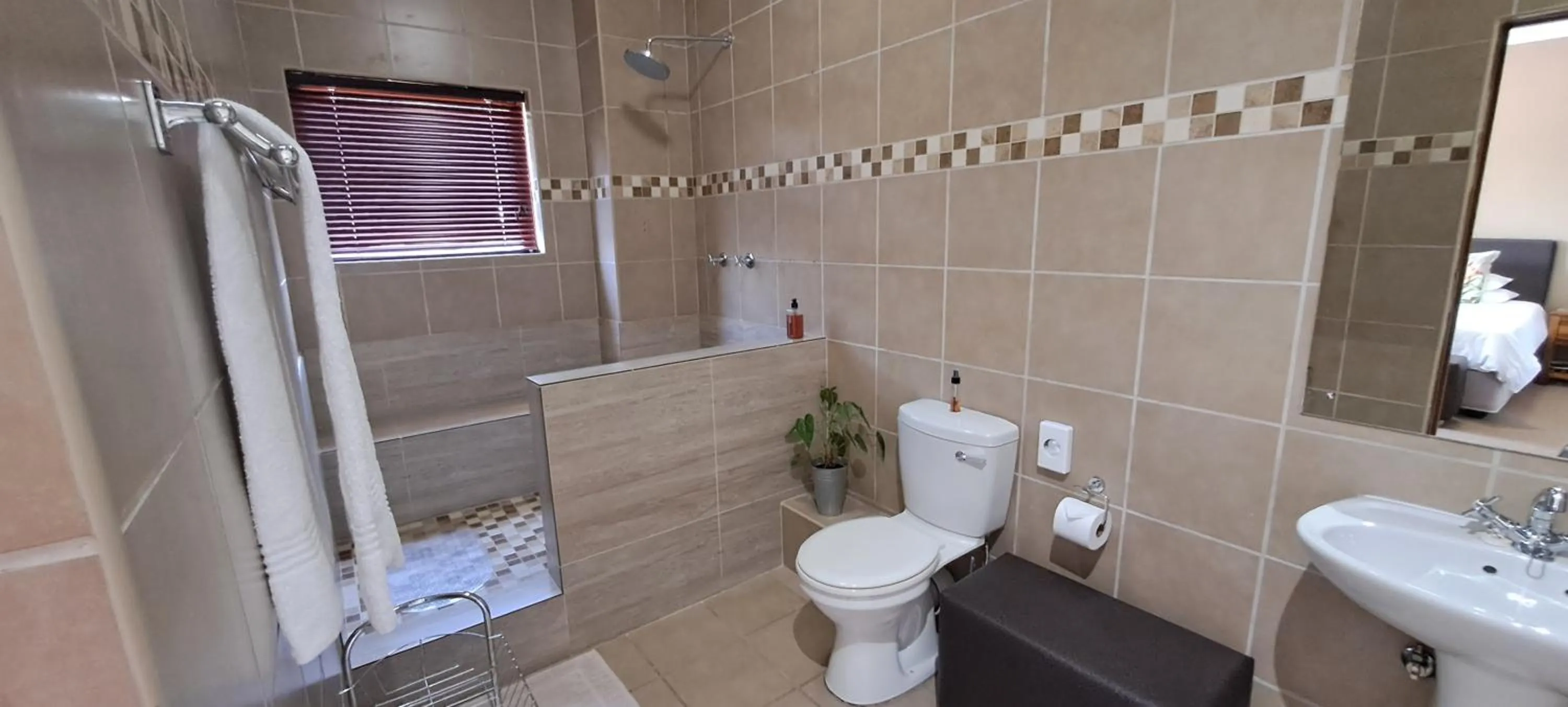 Karoo Sun Boutique Guest House