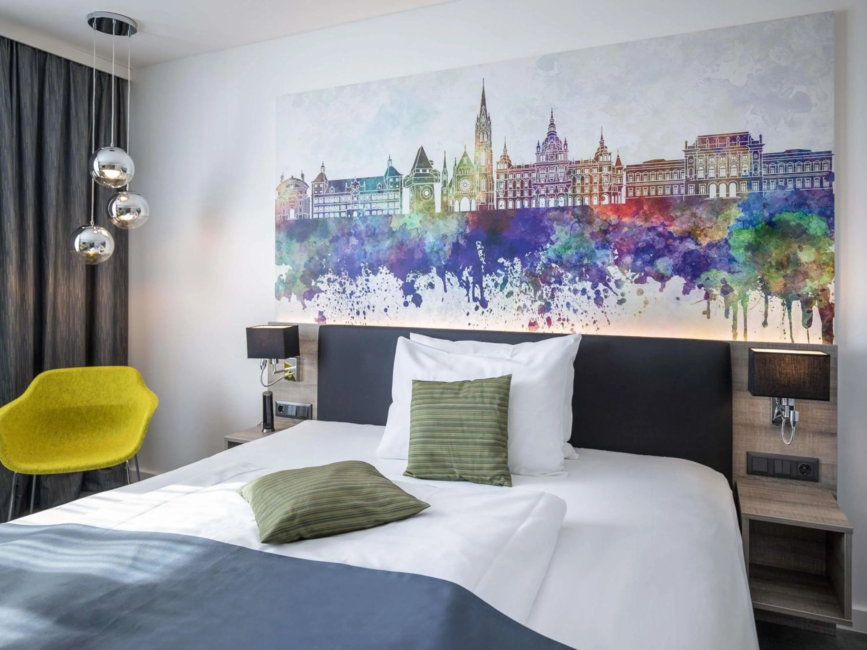 Bedroom, Bed in Hotel Mercure Graz City