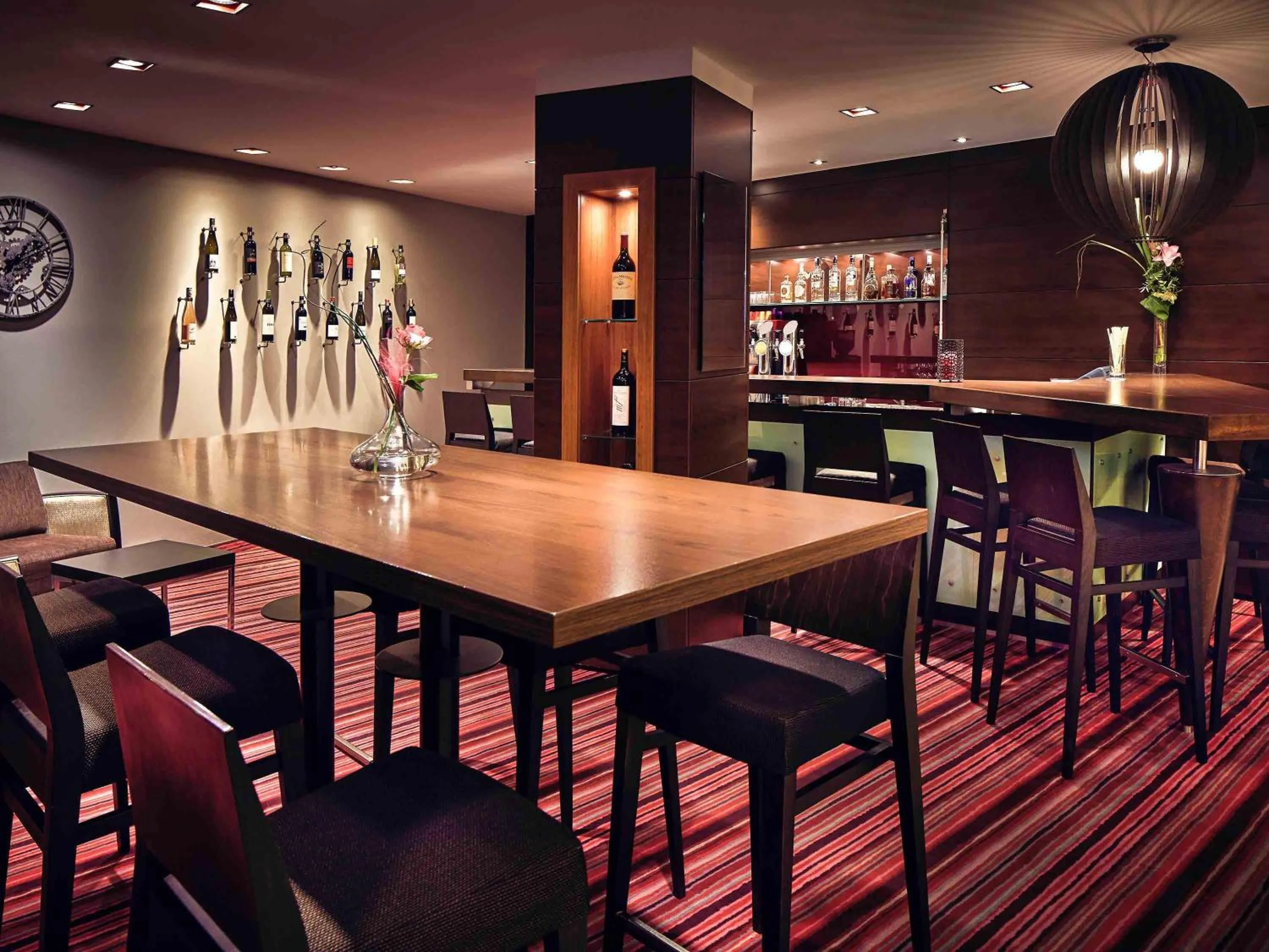 Lounge or bar in Hotel Mercure Graz City