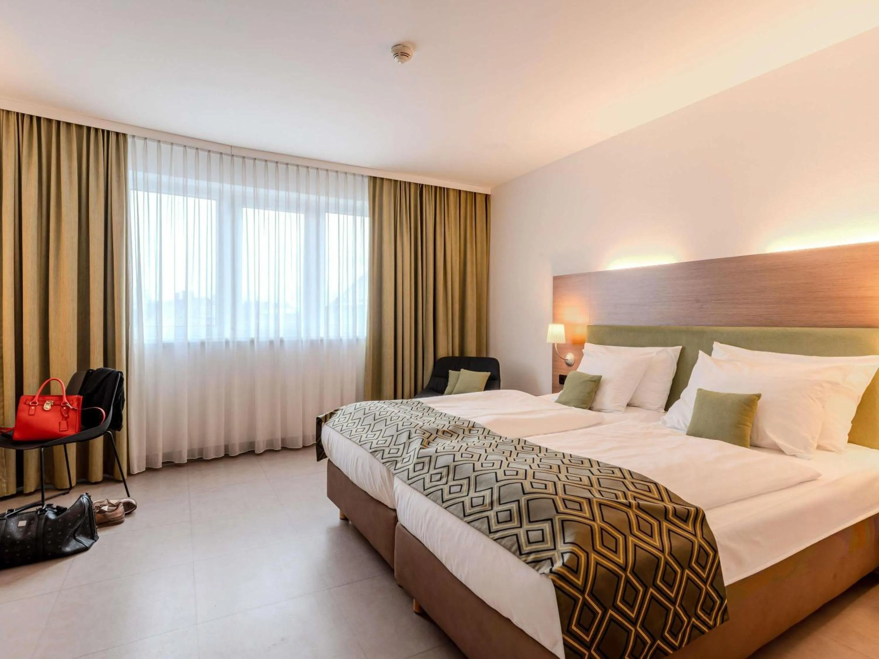 Bedroom, Bed in Hotel Mercure Graz City