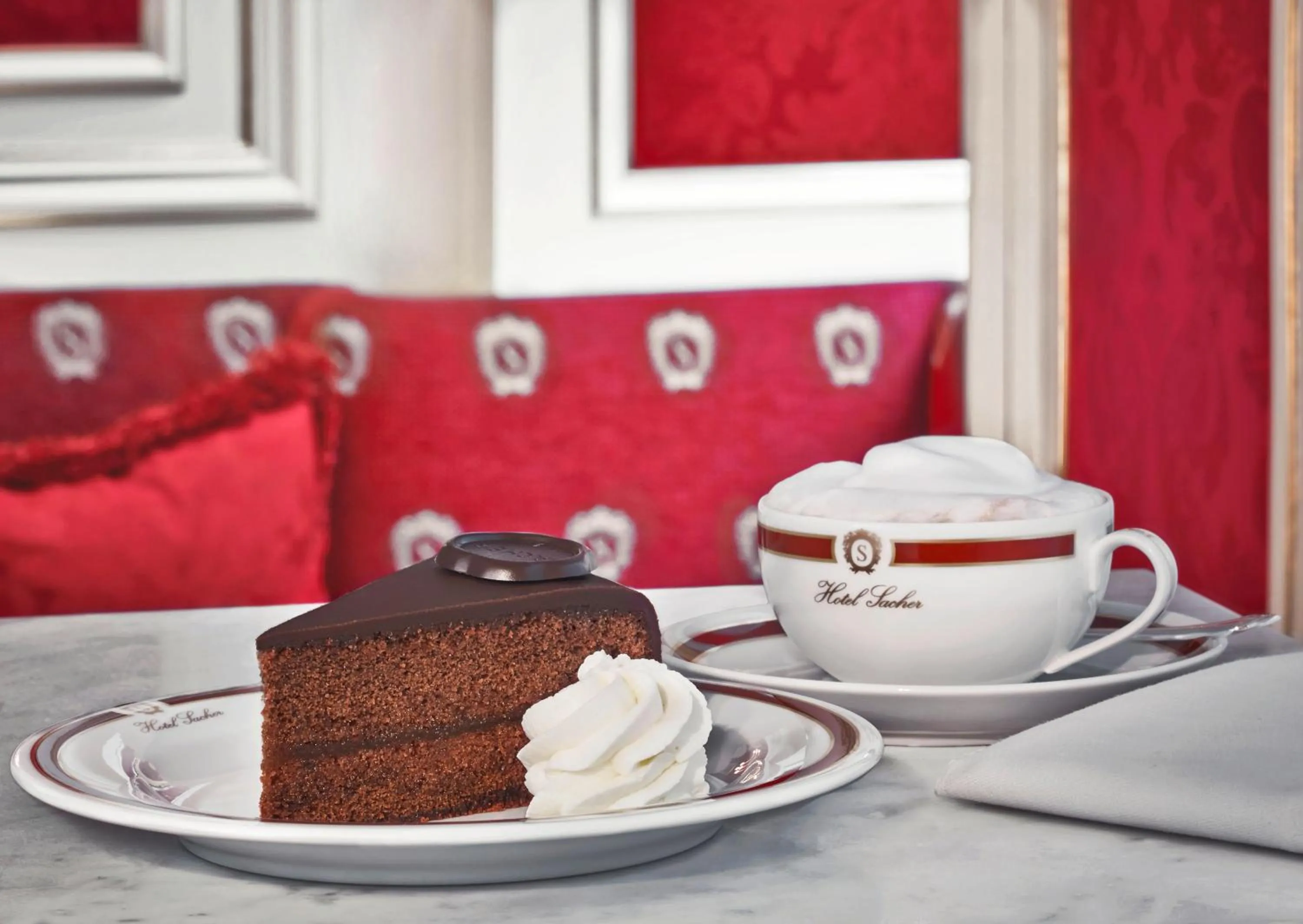 Food and drinks in Hotel Sacher Salzburg
