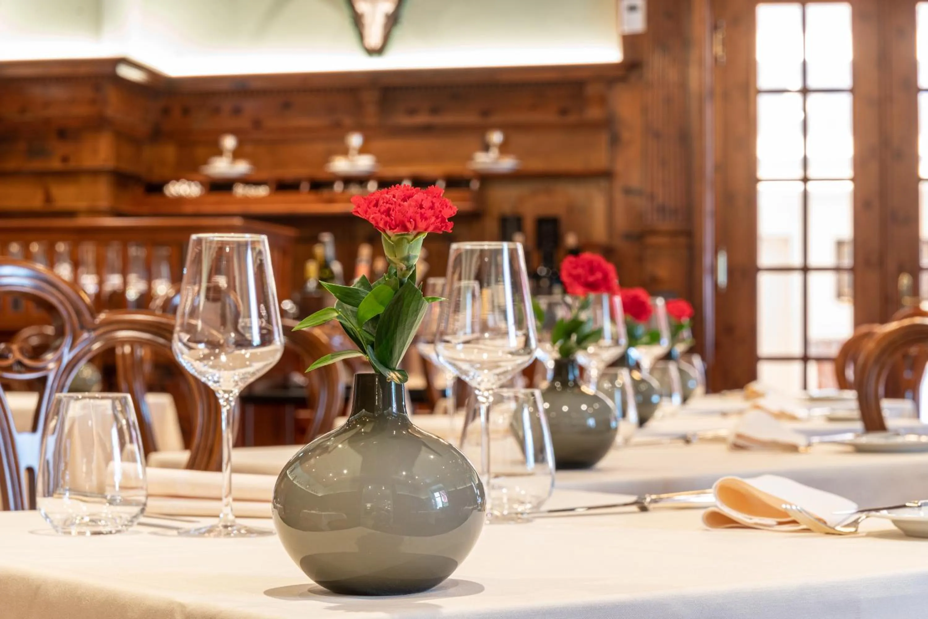 Restaurant/places to eat in Hotel Sacher Salzburg