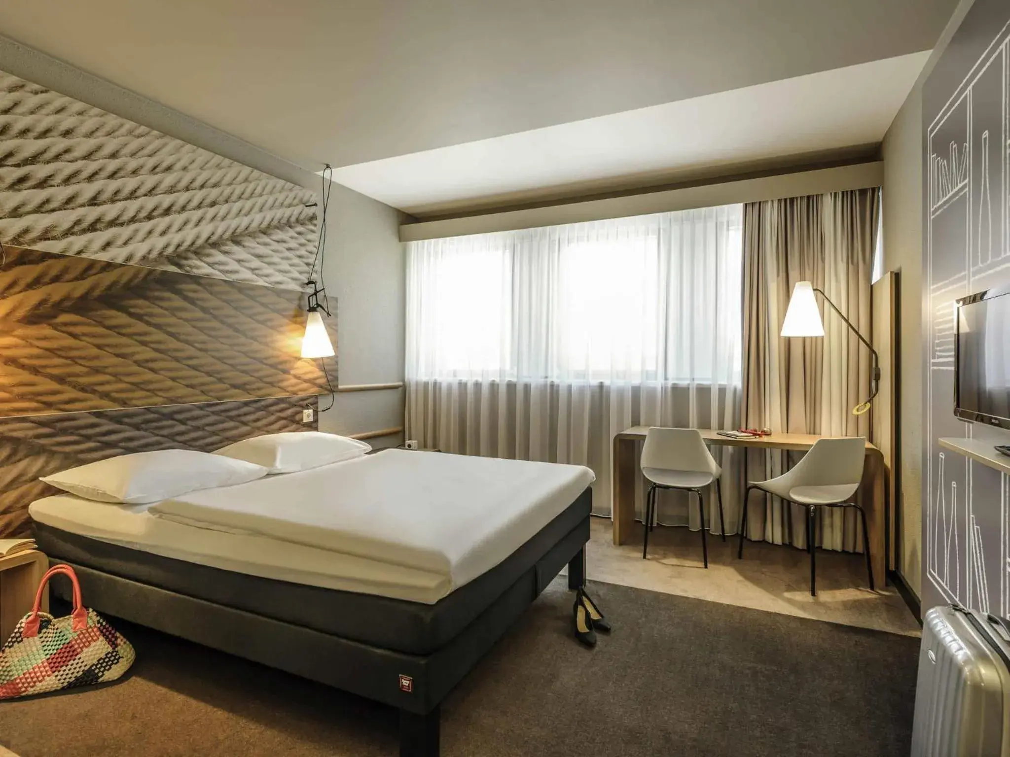 Standard Double Room in ibis Innsbruck Standard Double Room in ibis Innsbruck