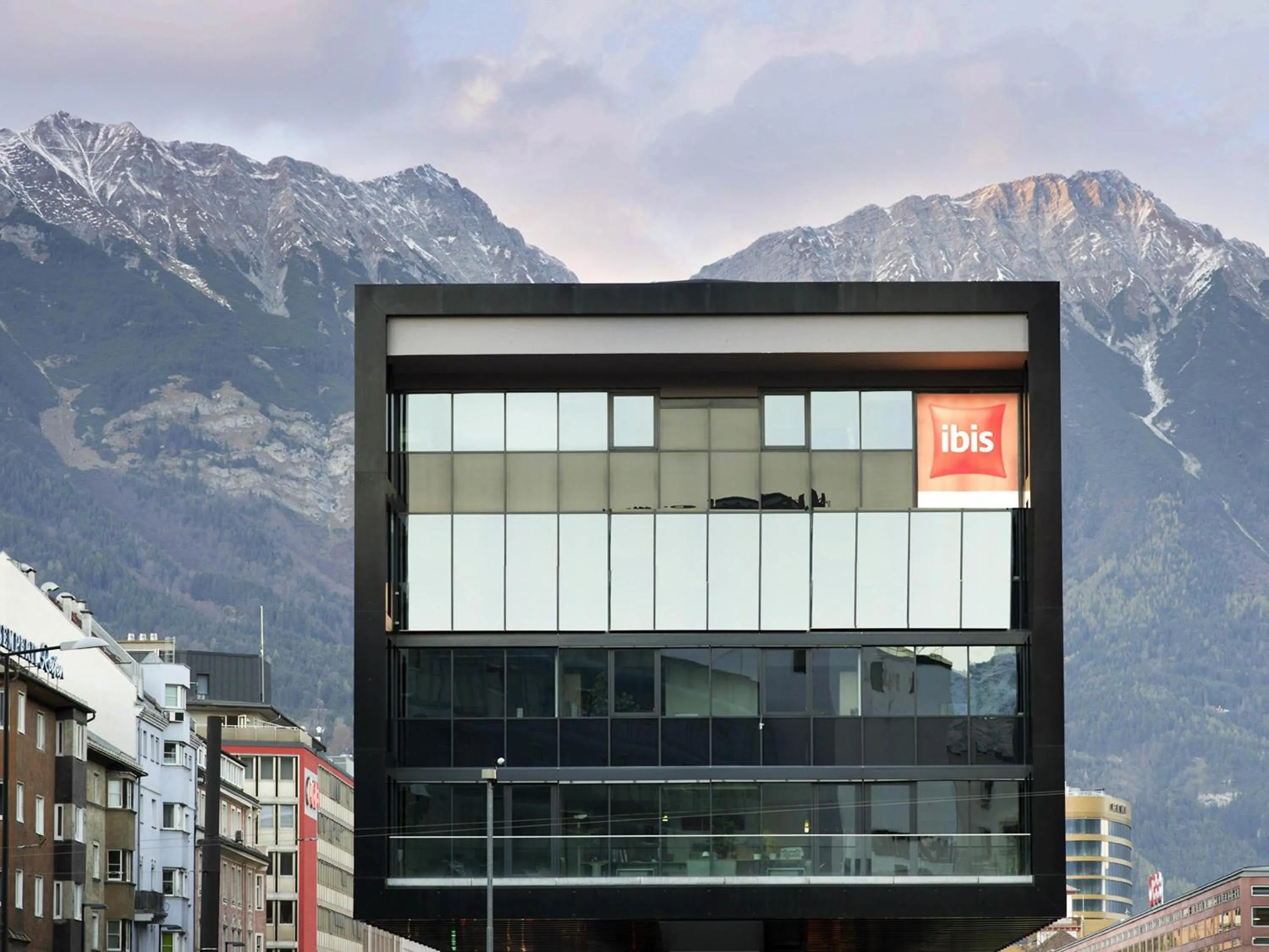 Property building in ibis Innsbruck