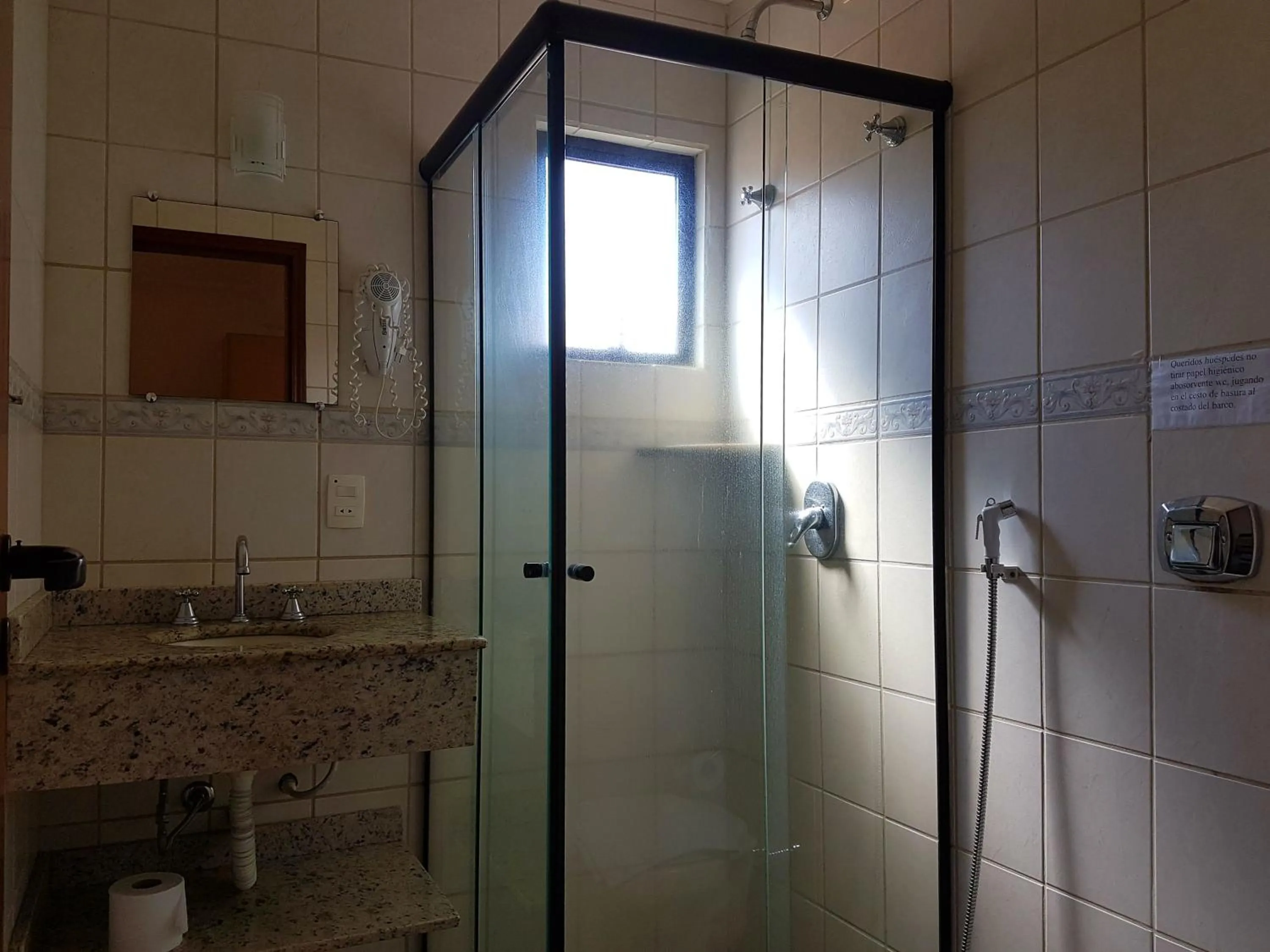 Bathroom in Pousada Vale Del Sol