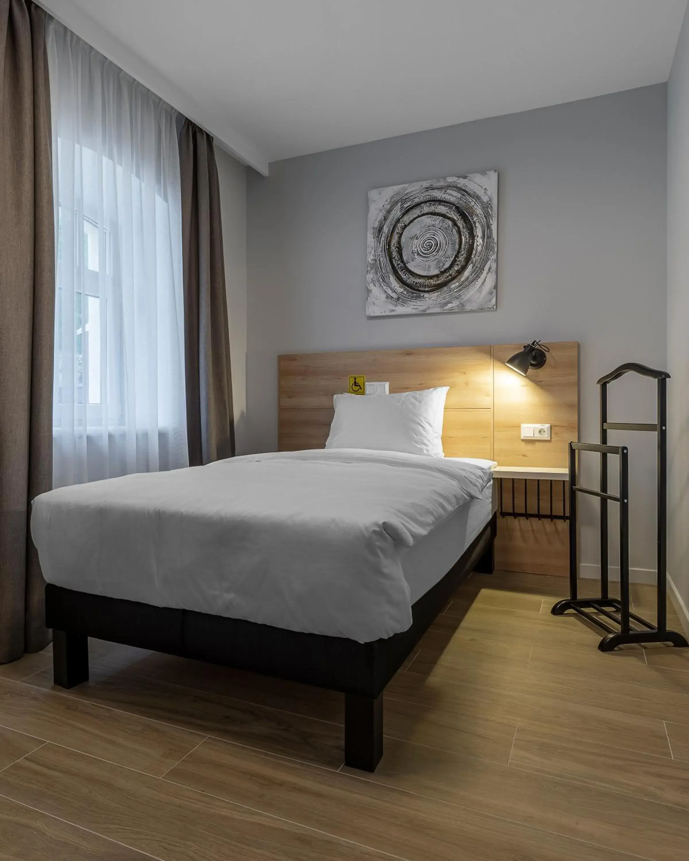 Single Room - single occupancy - Disability Access in KONTRAKT Boutique Hotel Single Room - single occupancy - Disability Access in KONTRAKT Boutique Hotel
