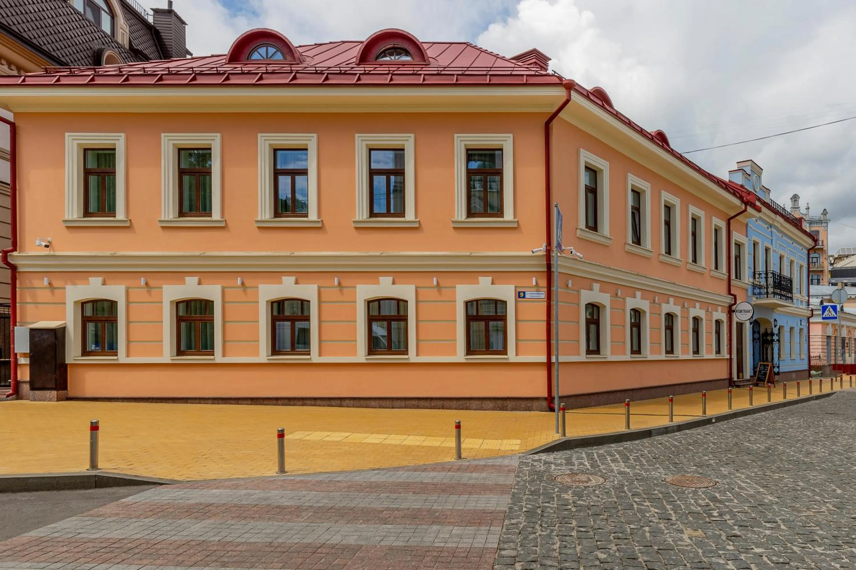 Property building in KONTRAKT Boutique Hotel