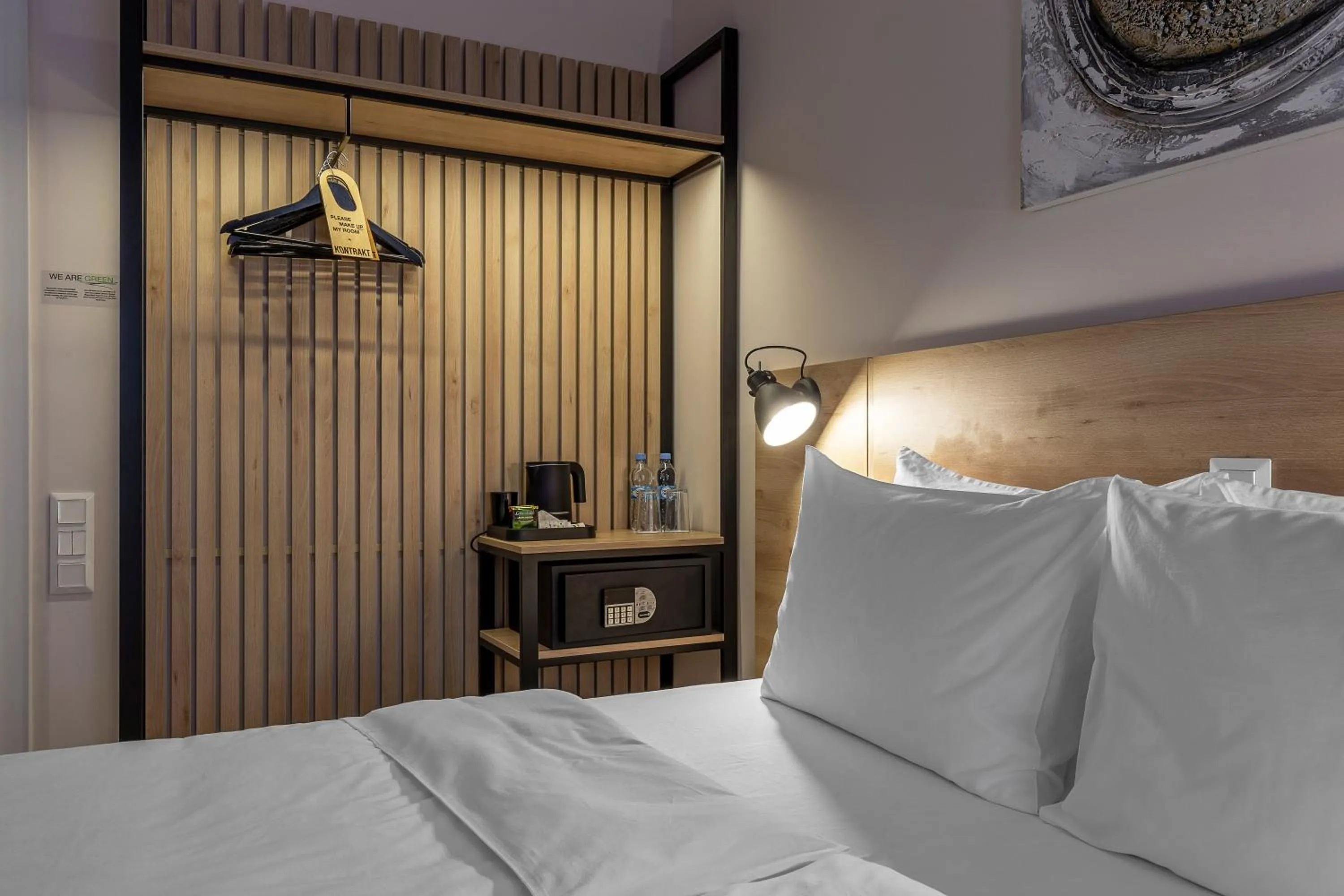 Decorative detail, Bed in KONTRAKT Boutique Hotel