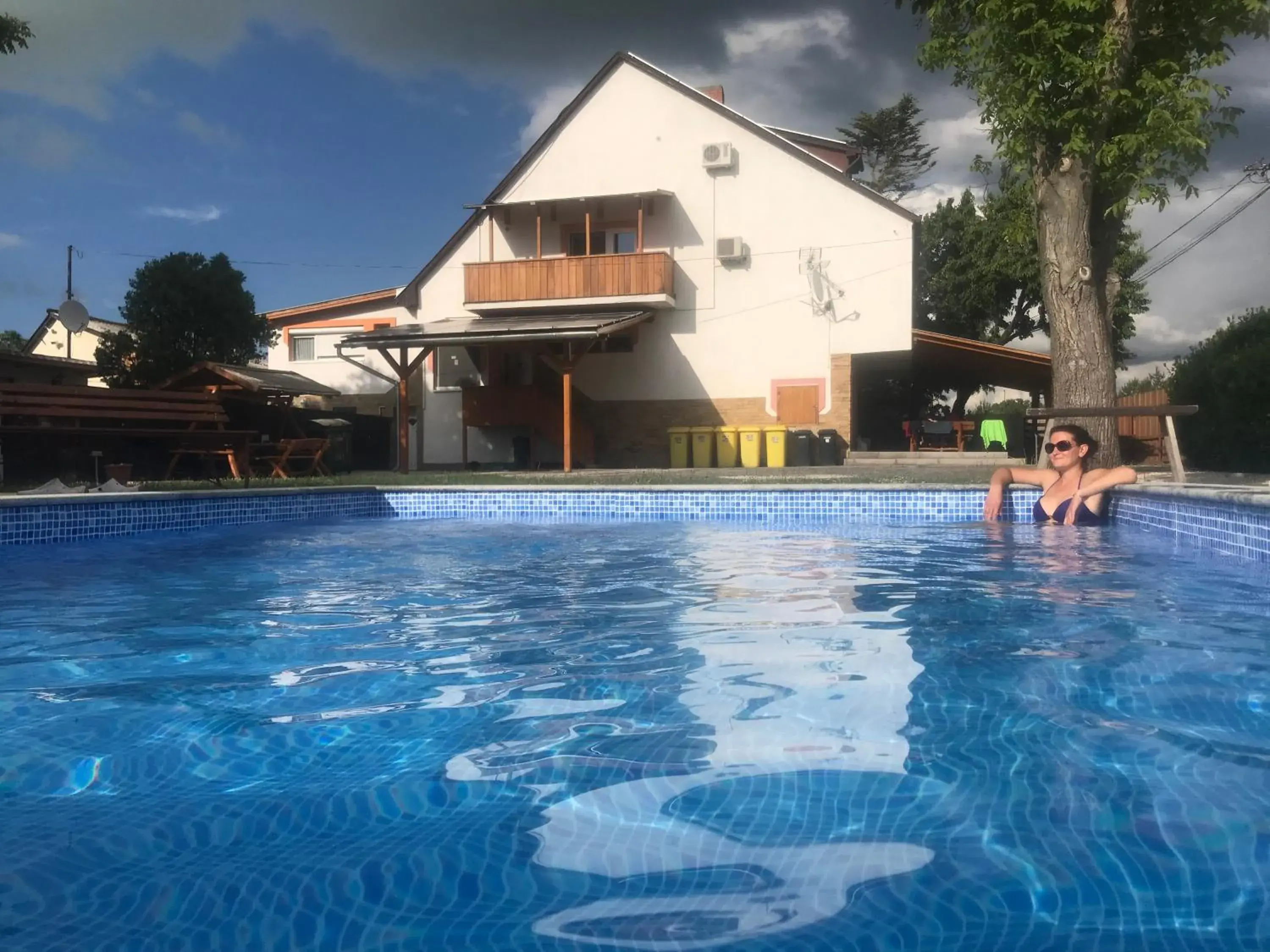 Famvarga Apartmanház Famvarga Apartmanház