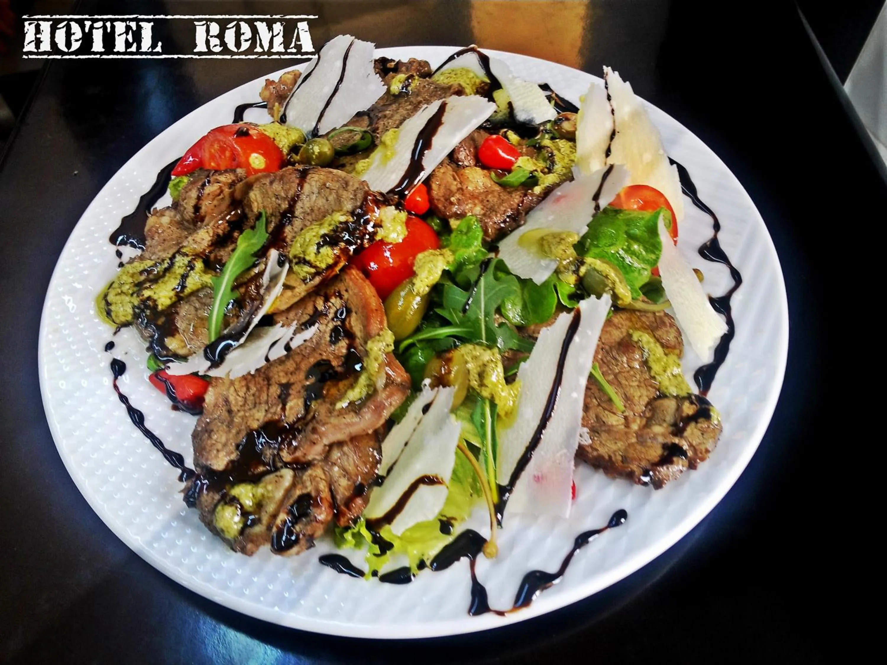 Meals in Hotel Roma & Tours