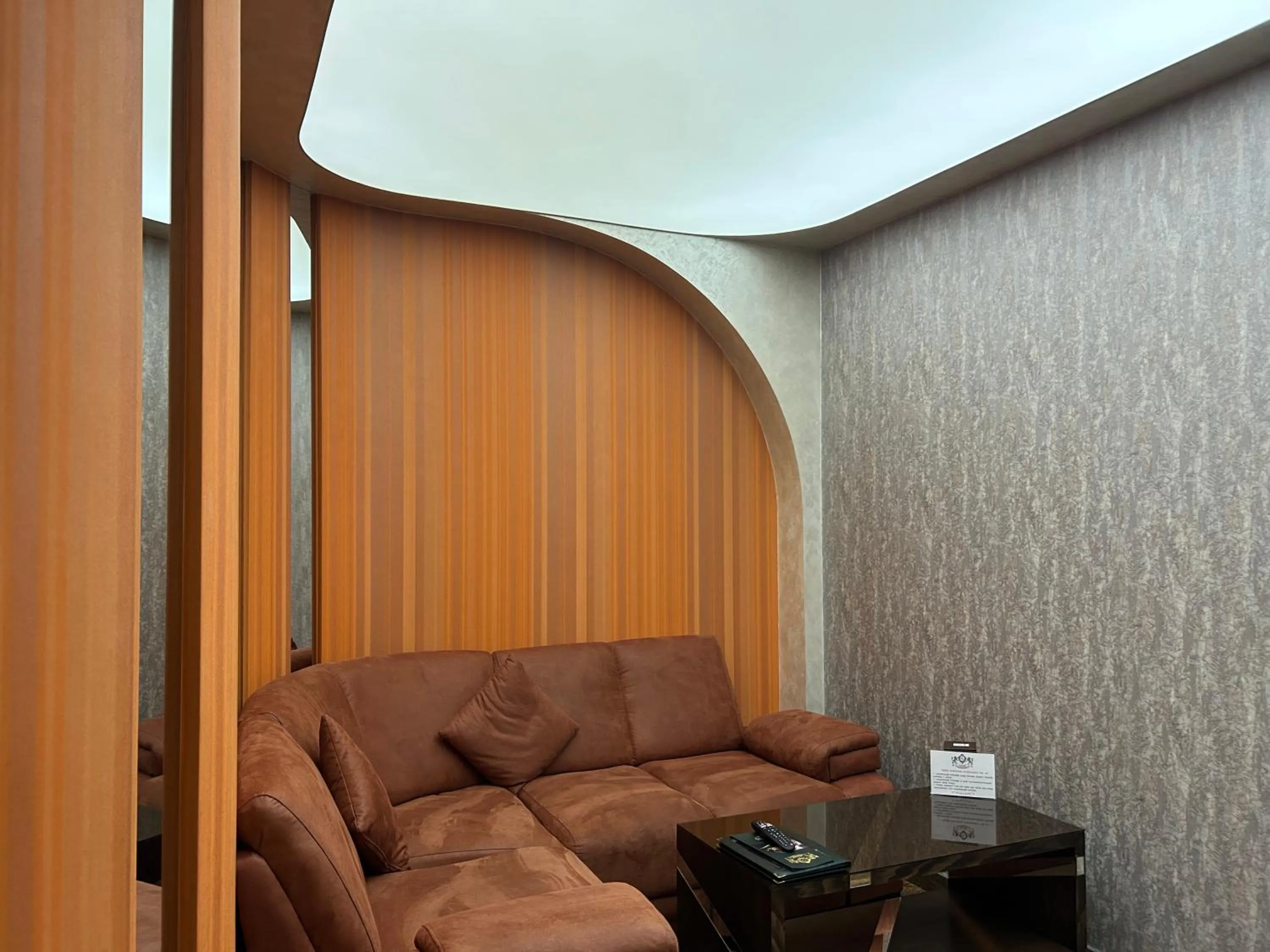 Living room in Hotel Roma & Tours