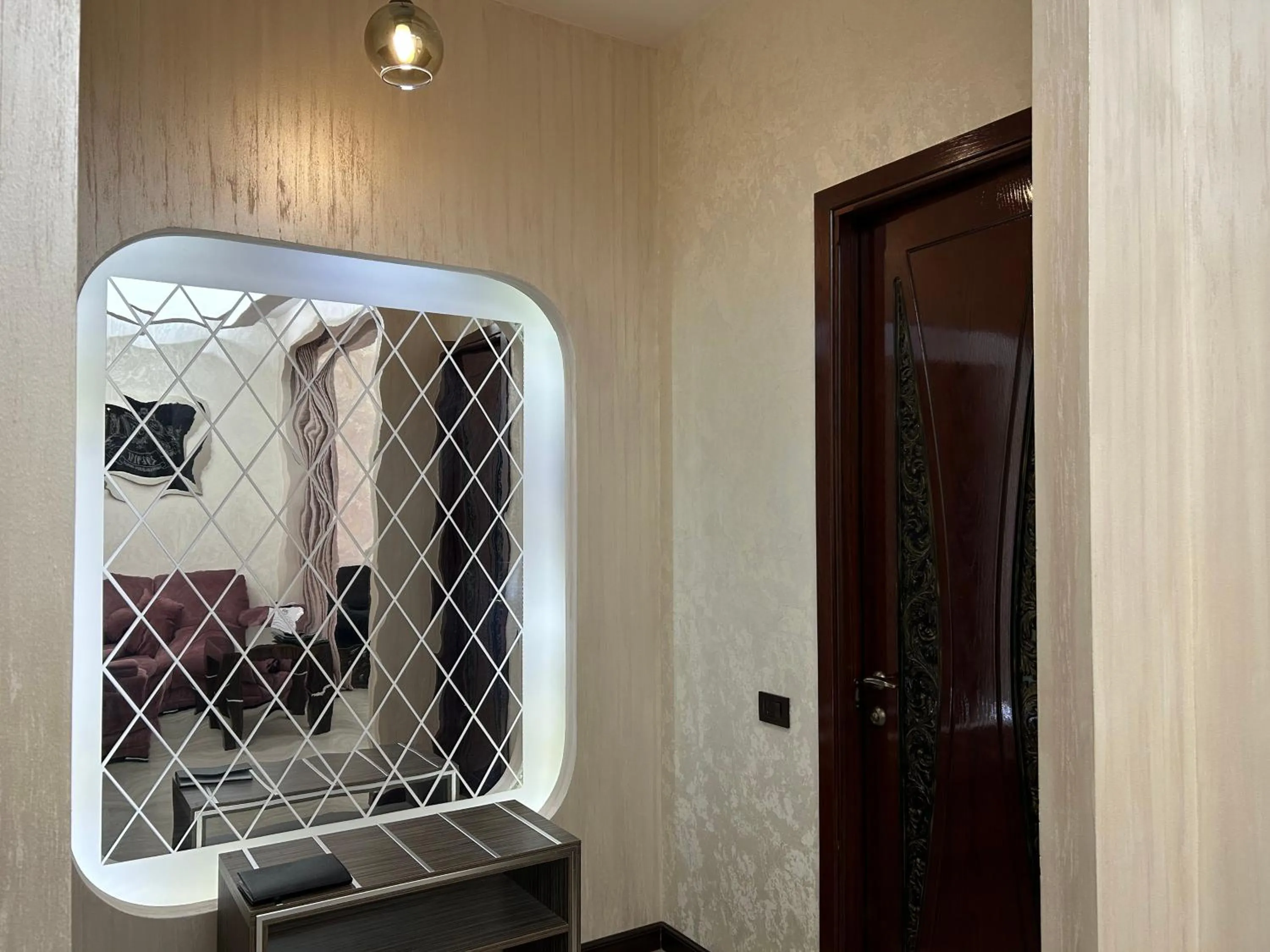 Shower in Hotel Roma & Tours