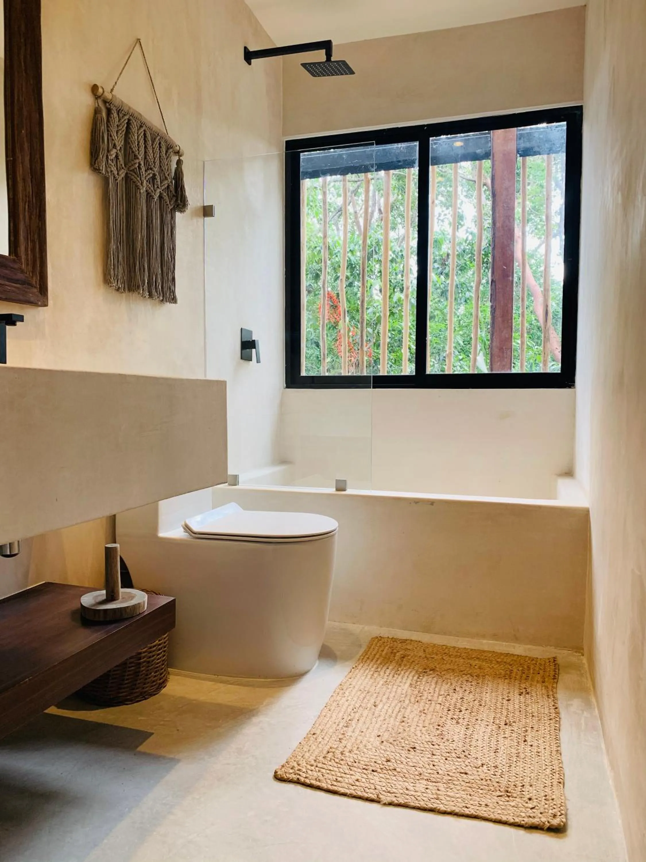 Toilet in Vida Jungle Boho Apart 9 with special fee to access Hotel Bardo
