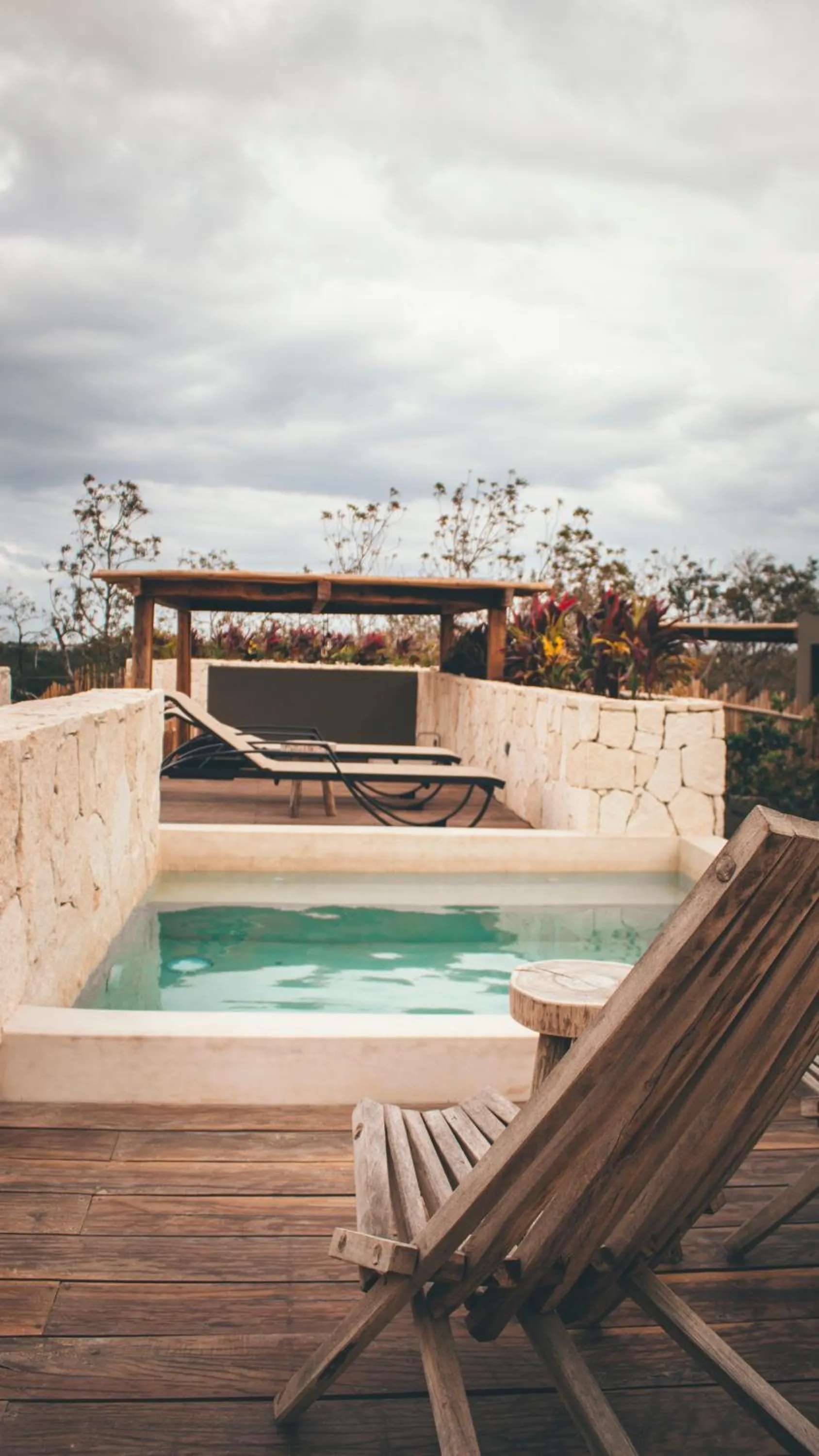 Swimming pool in Vida Jungle Boho Apart 14 with special fee to access Hotel Bardo