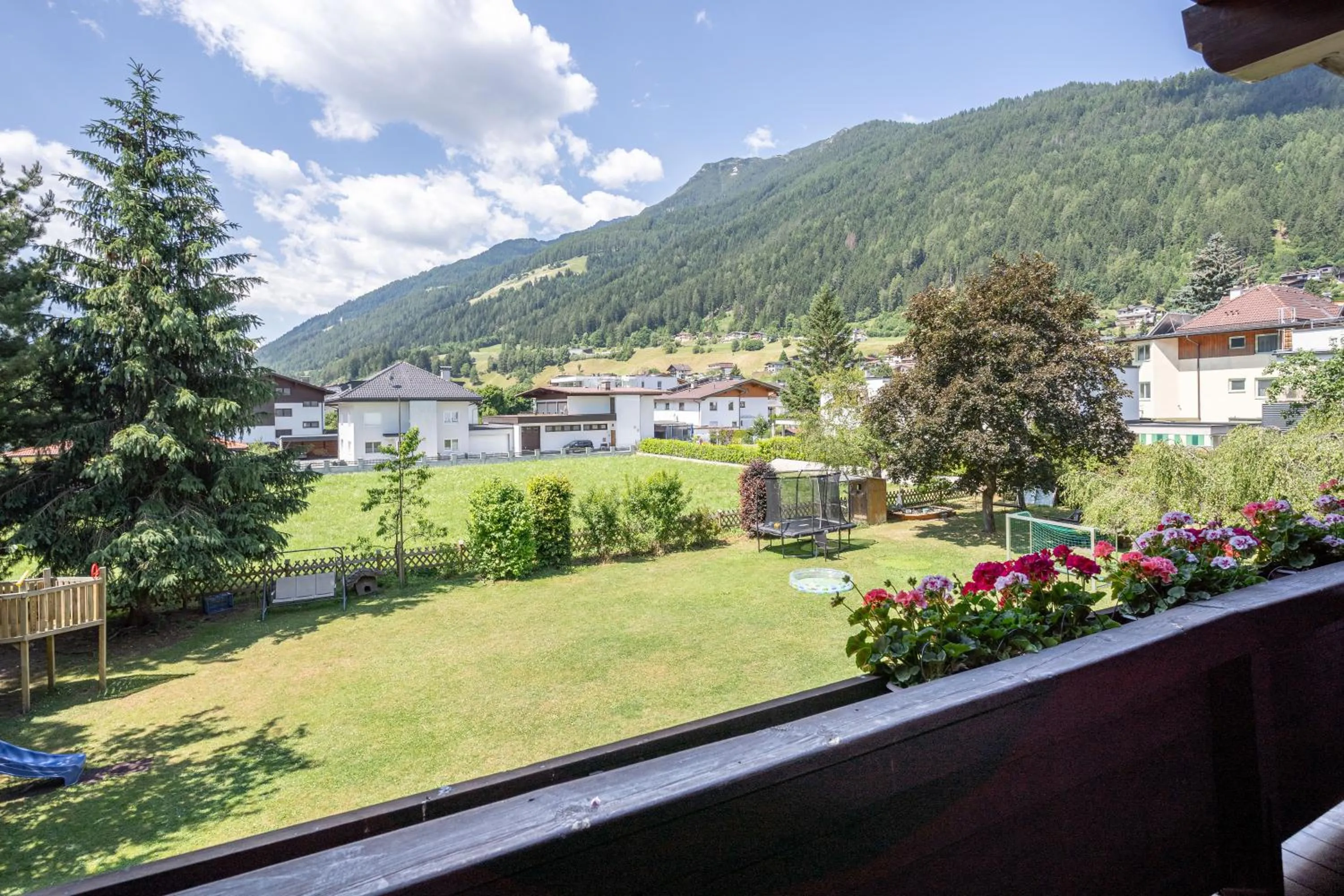 Property building in Hotel Eschenhof & Apartments