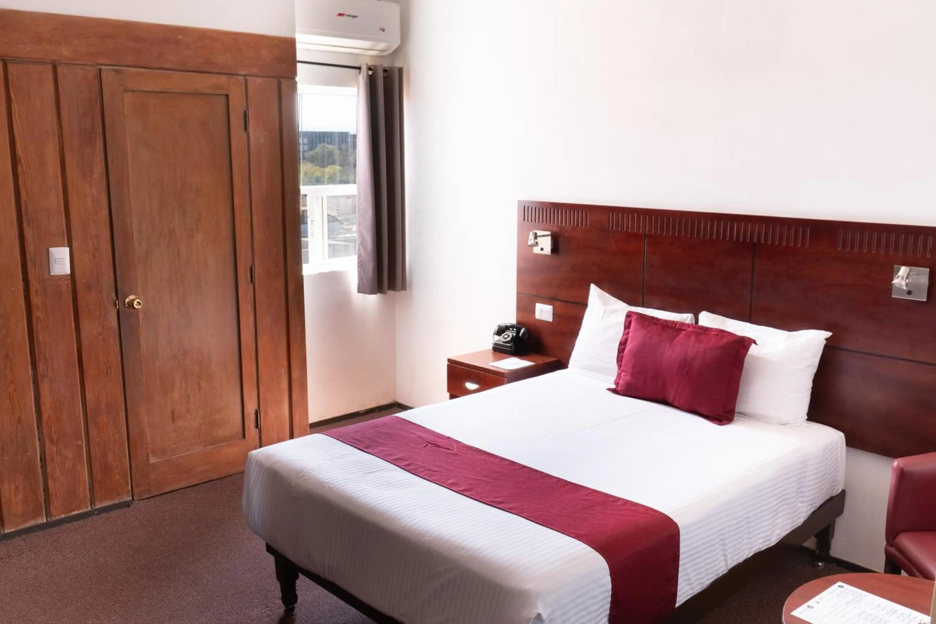 Bed in Hotel Casablanca