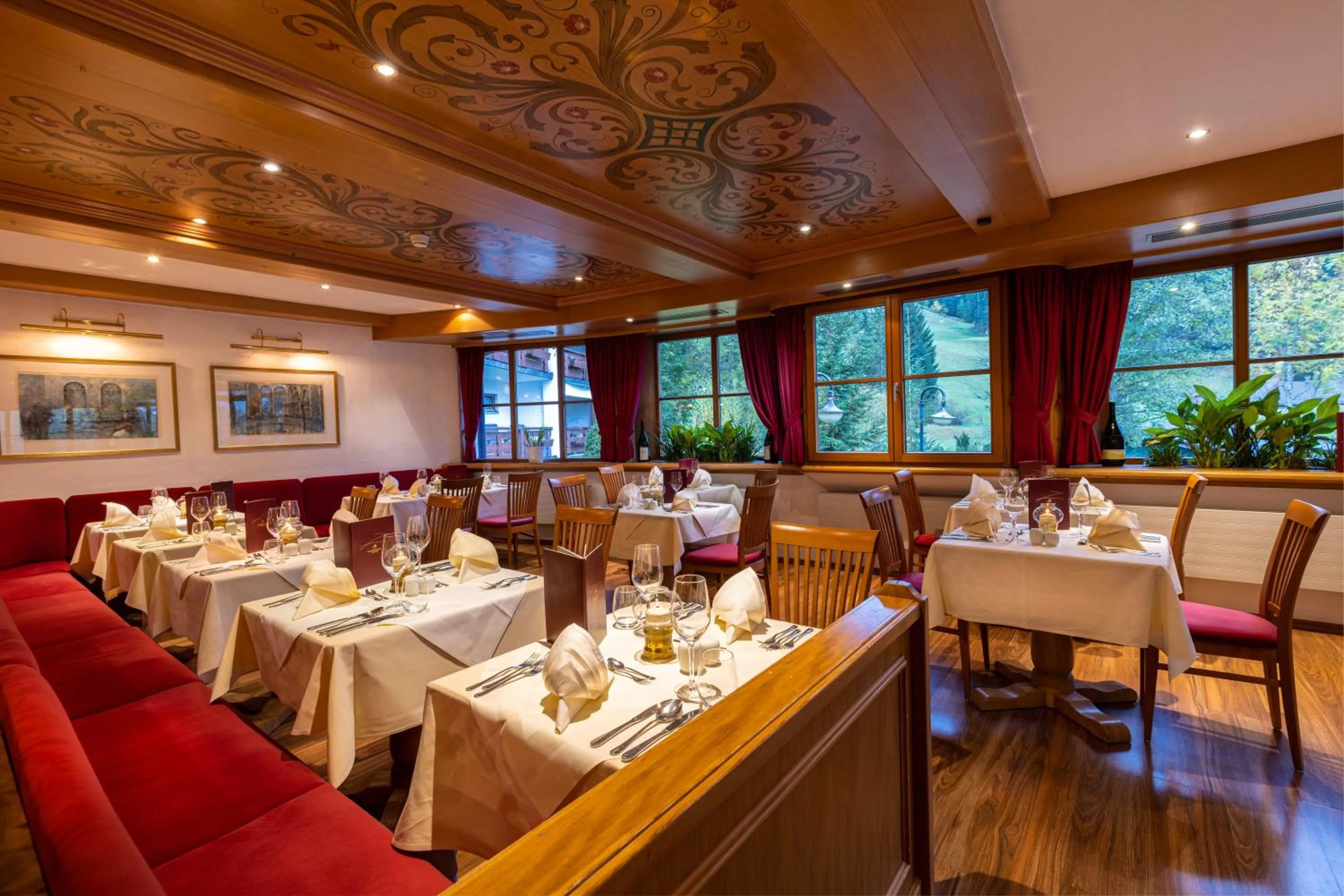 Restaurant/places to eat in IFA Alpenhof Wildental Hotel Kleinwalsertal Adults only