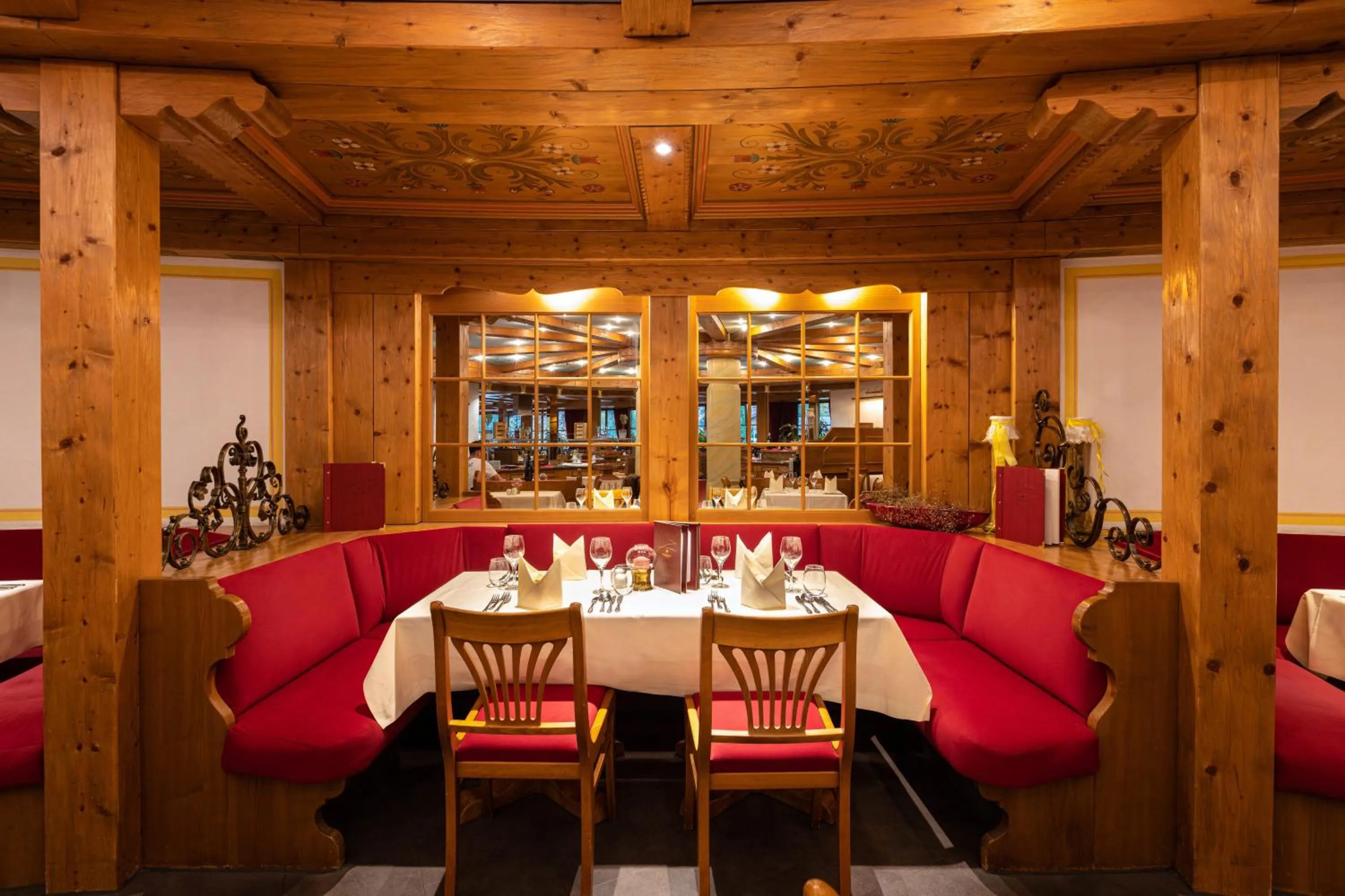 Restaurant/places to eat in IFA Alpenhof Wildental Hotel Kleinwalsertal Adults only