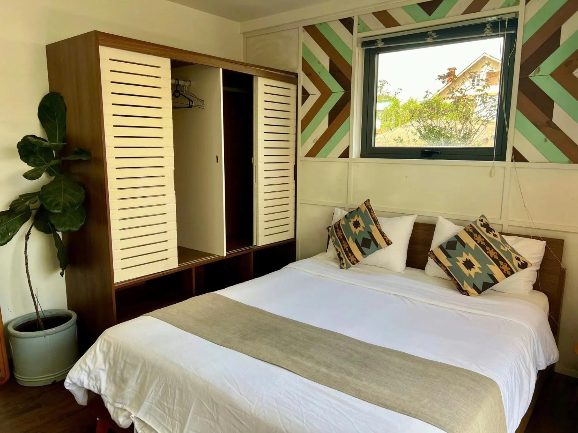 Bed in The Scent Boutique Dalat Hotel