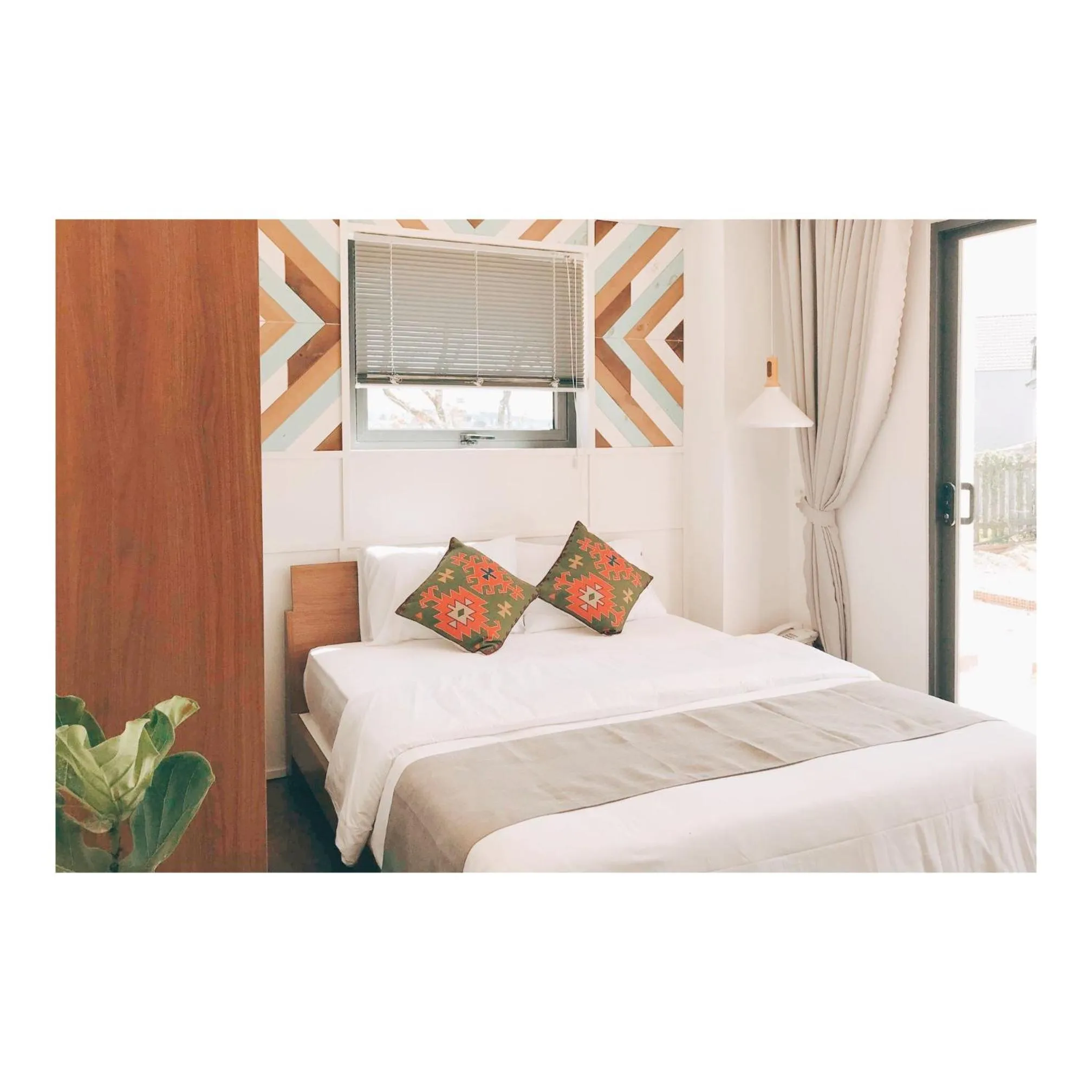 Bed in The Scent Boutique Dalat Hotel