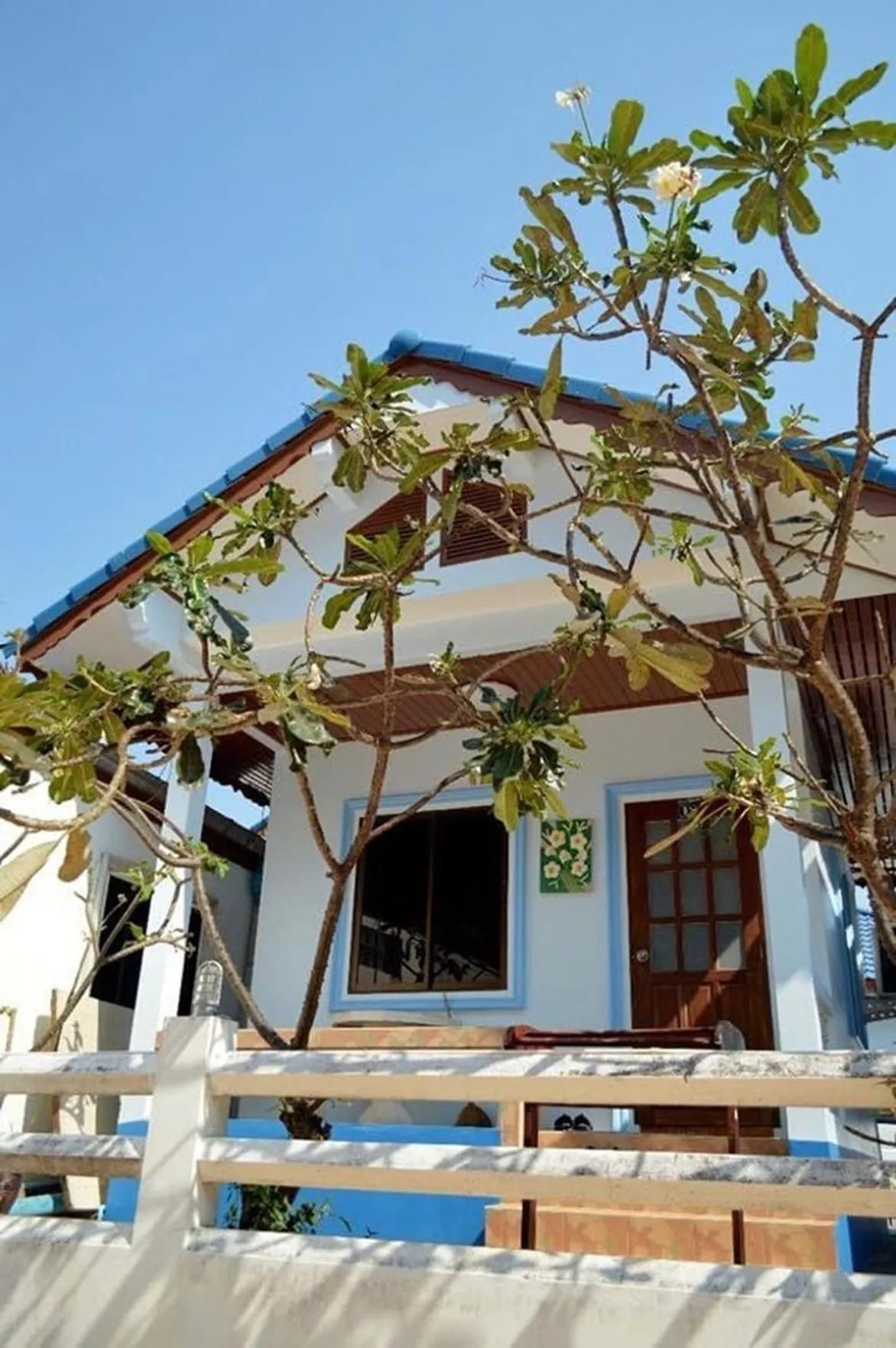 Property building in Pama Resort