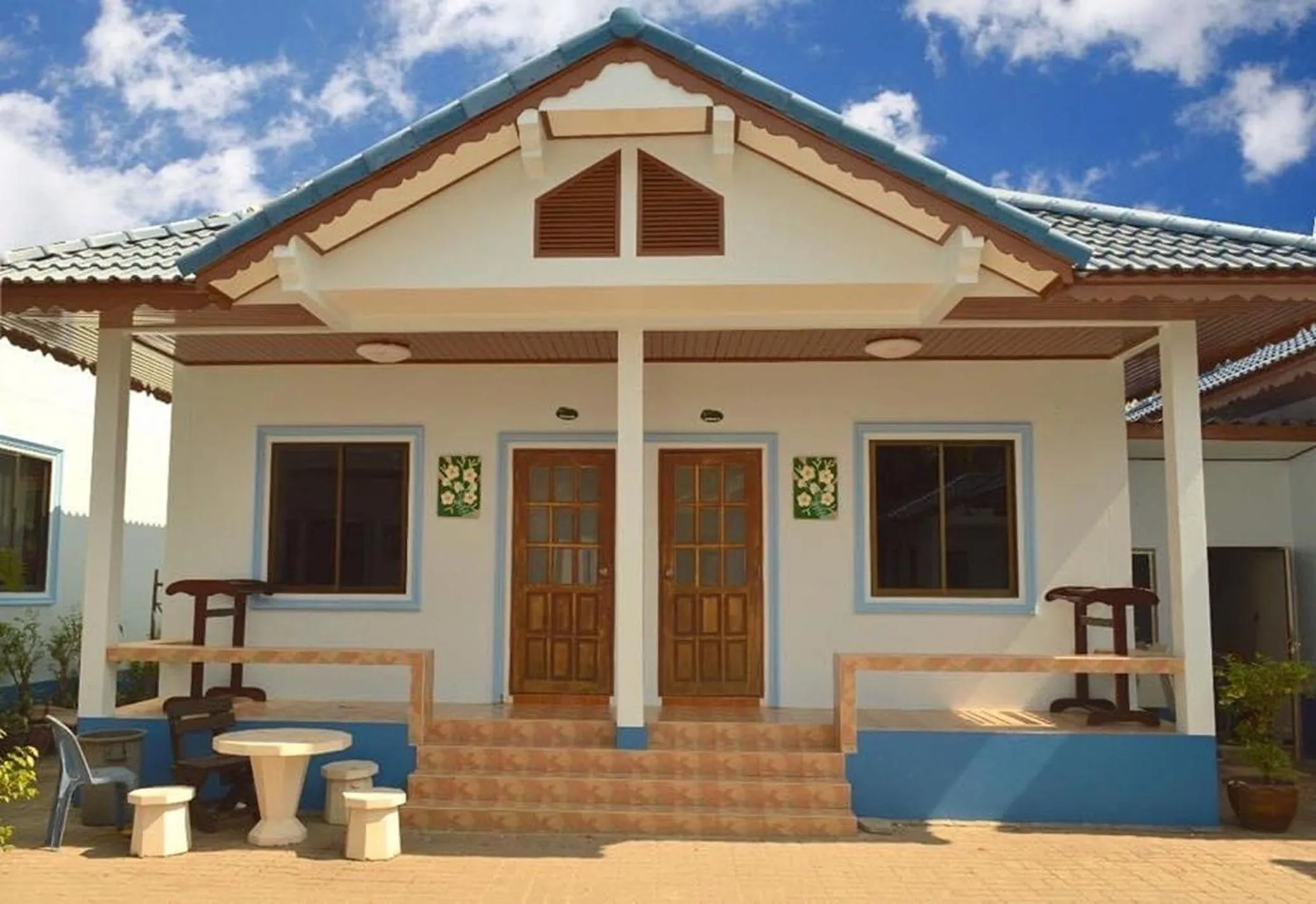 Facade/entrance in Pama Resort