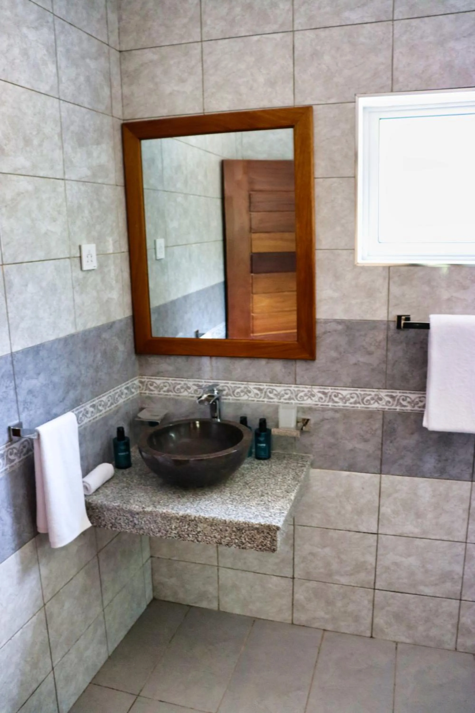 Searenity Beach Villa