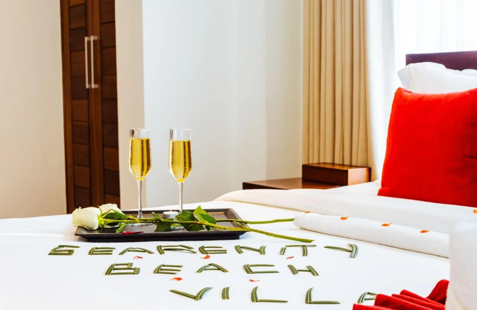 Searenity Beach Villa