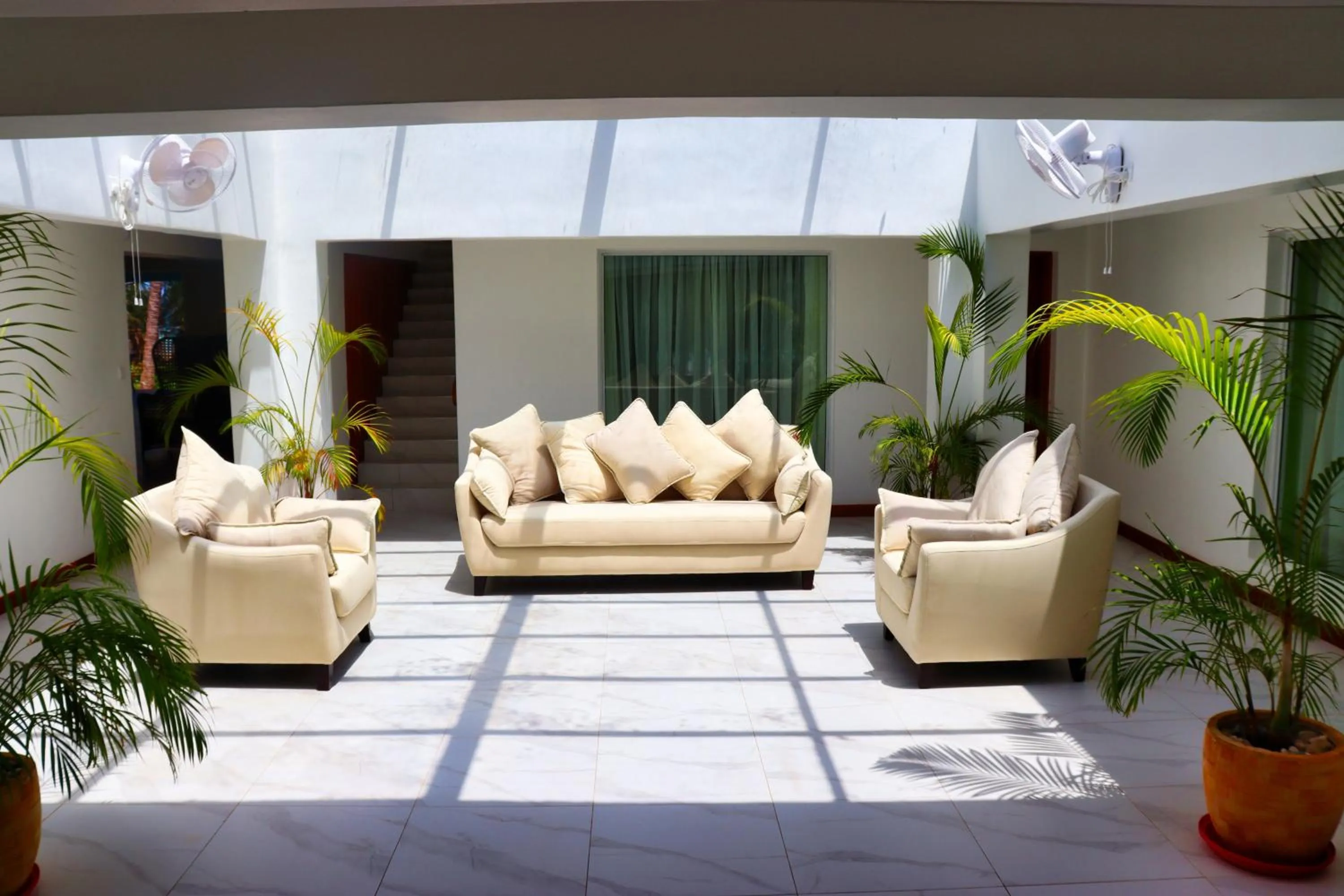 Searenity Beach Villa