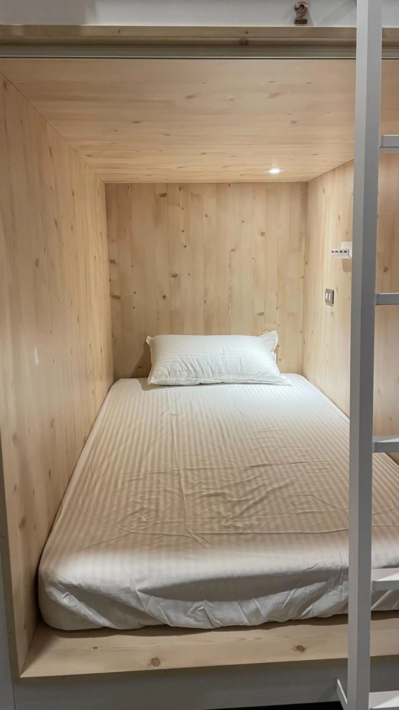 Bed in One Night Hostel