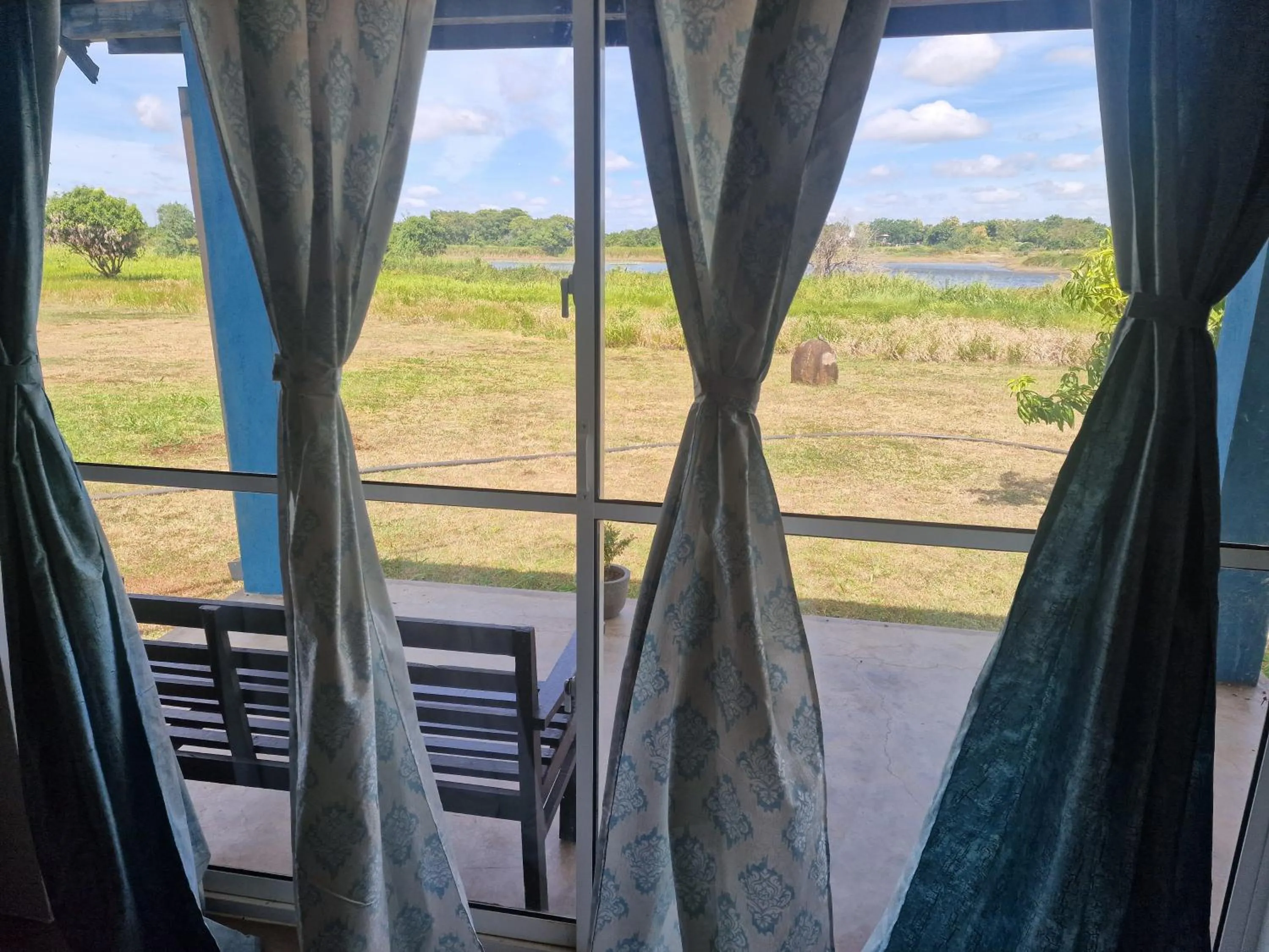 Natural landscape in Birdwing Sigiriya