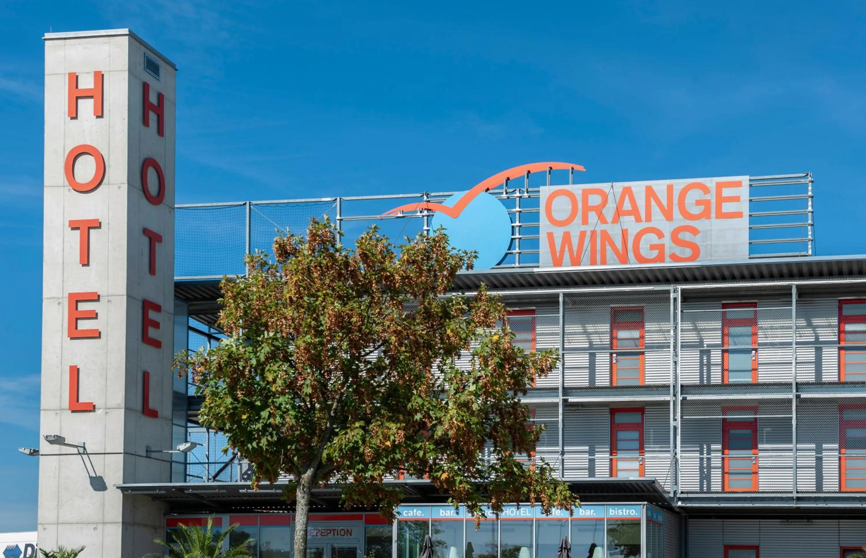 Property building in Orange Wings Wiener Neustadt