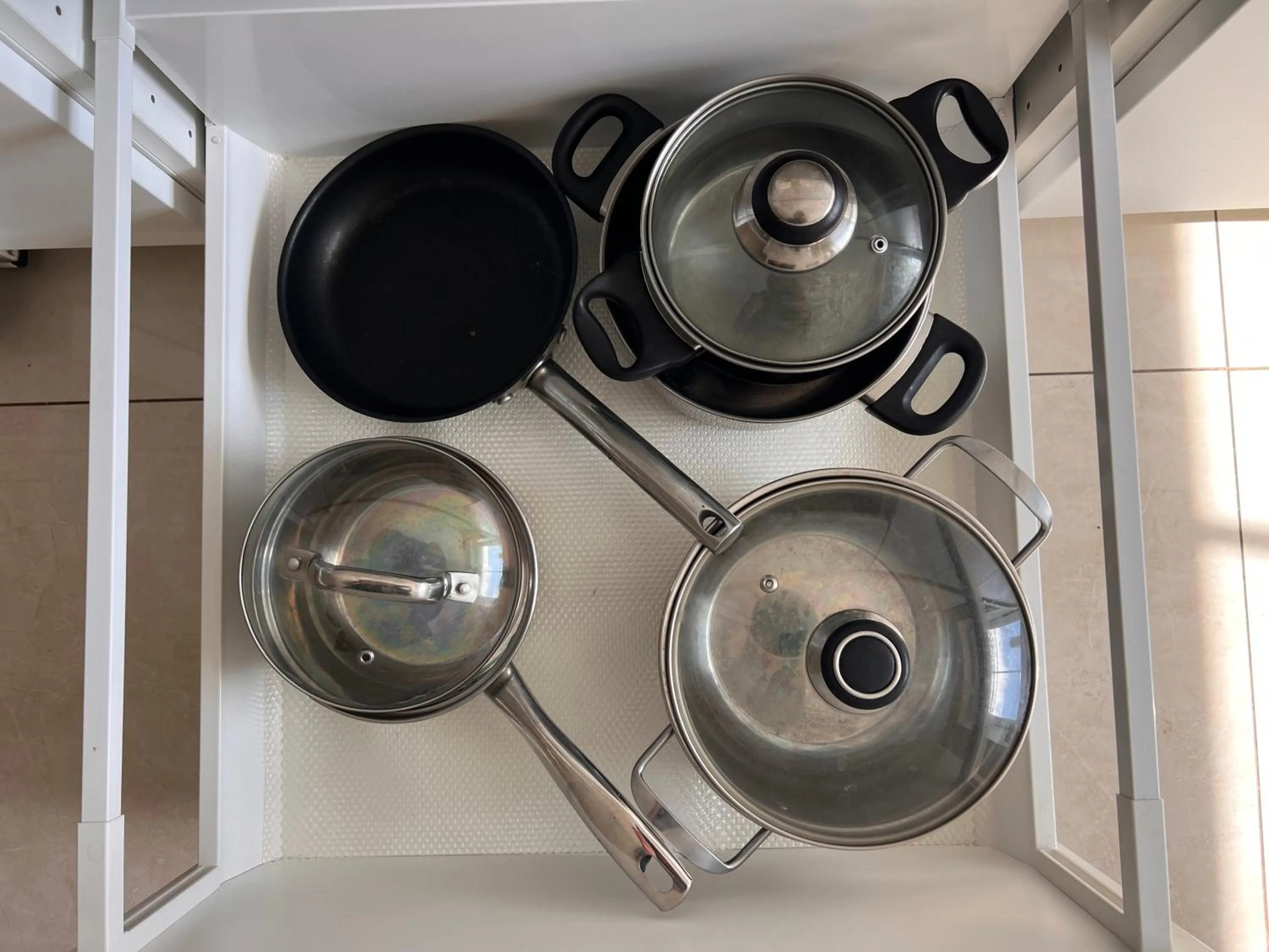 Kitchen or kitchenette in 1912 Bed & Breakfast